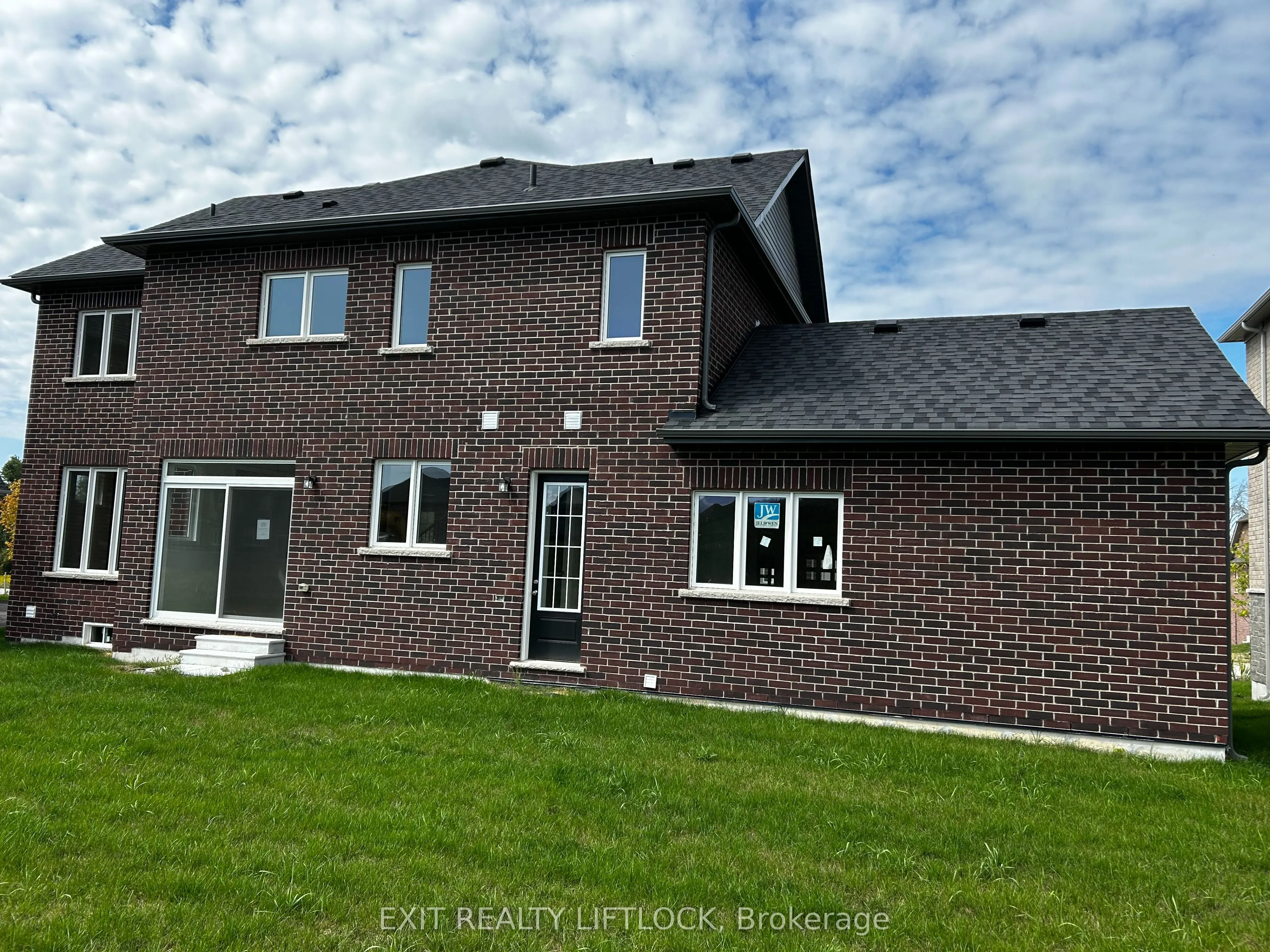 61 Golden Meadows Drive, #61