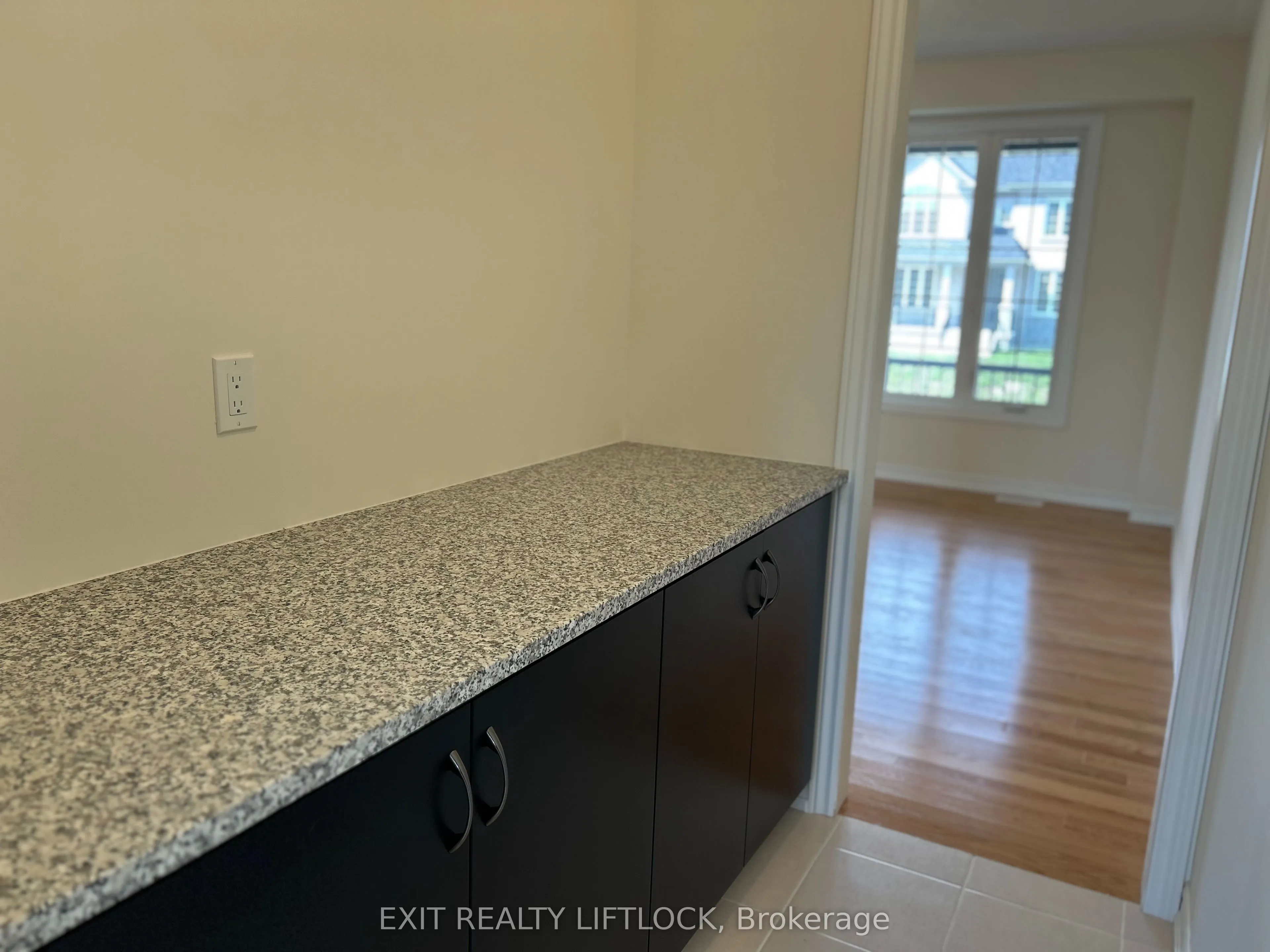 61 Golden Meadows Drive, #61