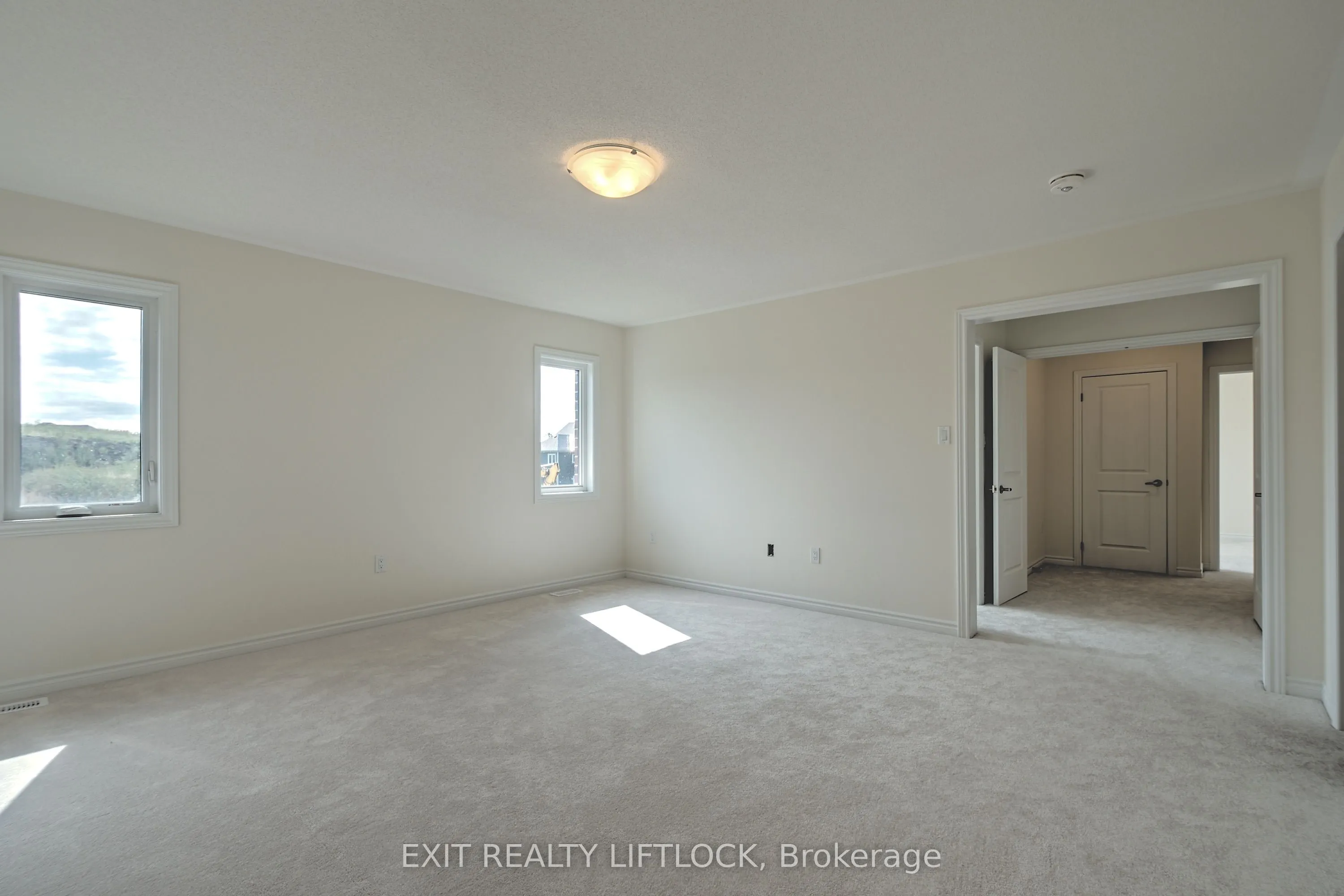 61 Golden Meadows Drive, #61