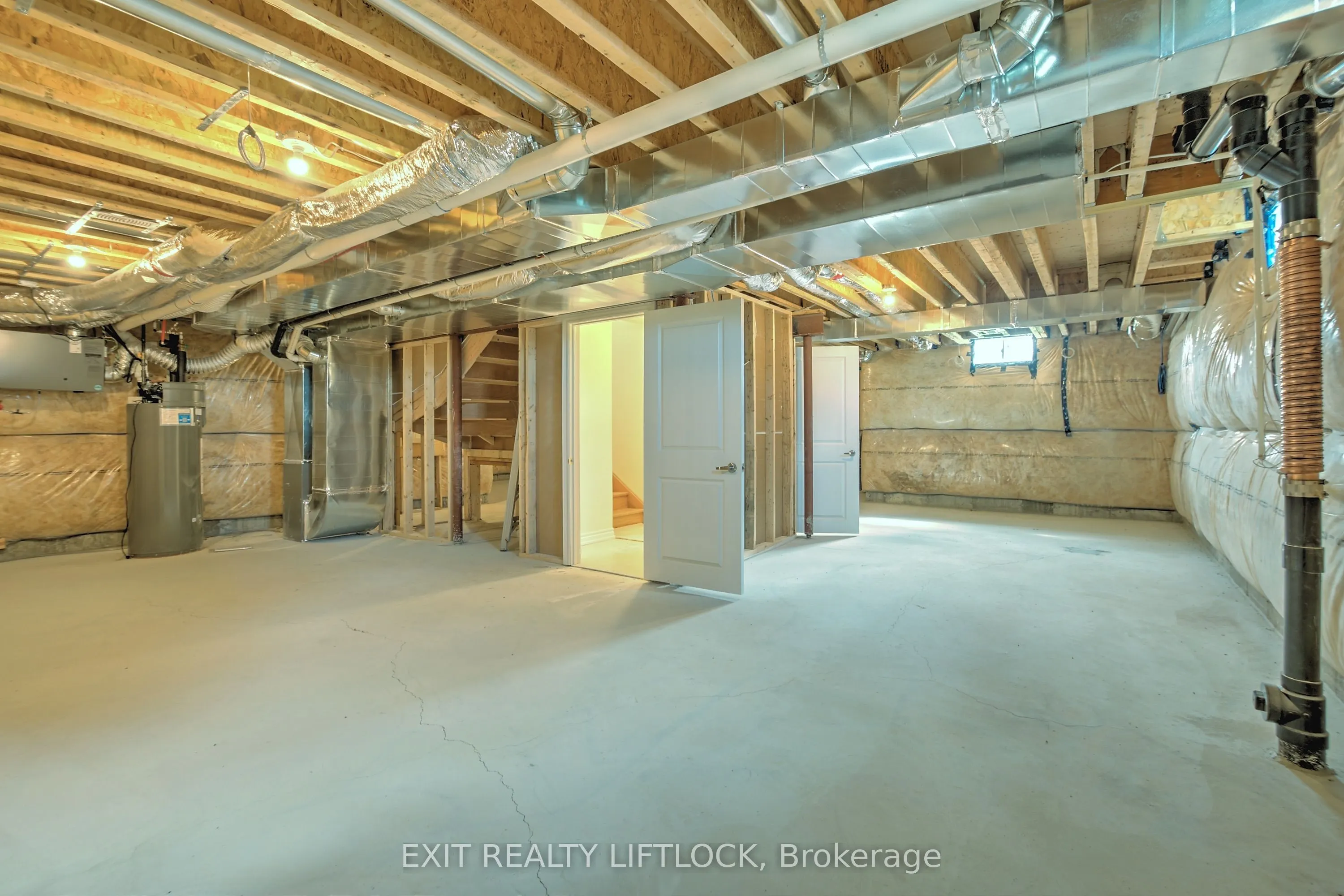 61 Golden Meadows Drive, #61