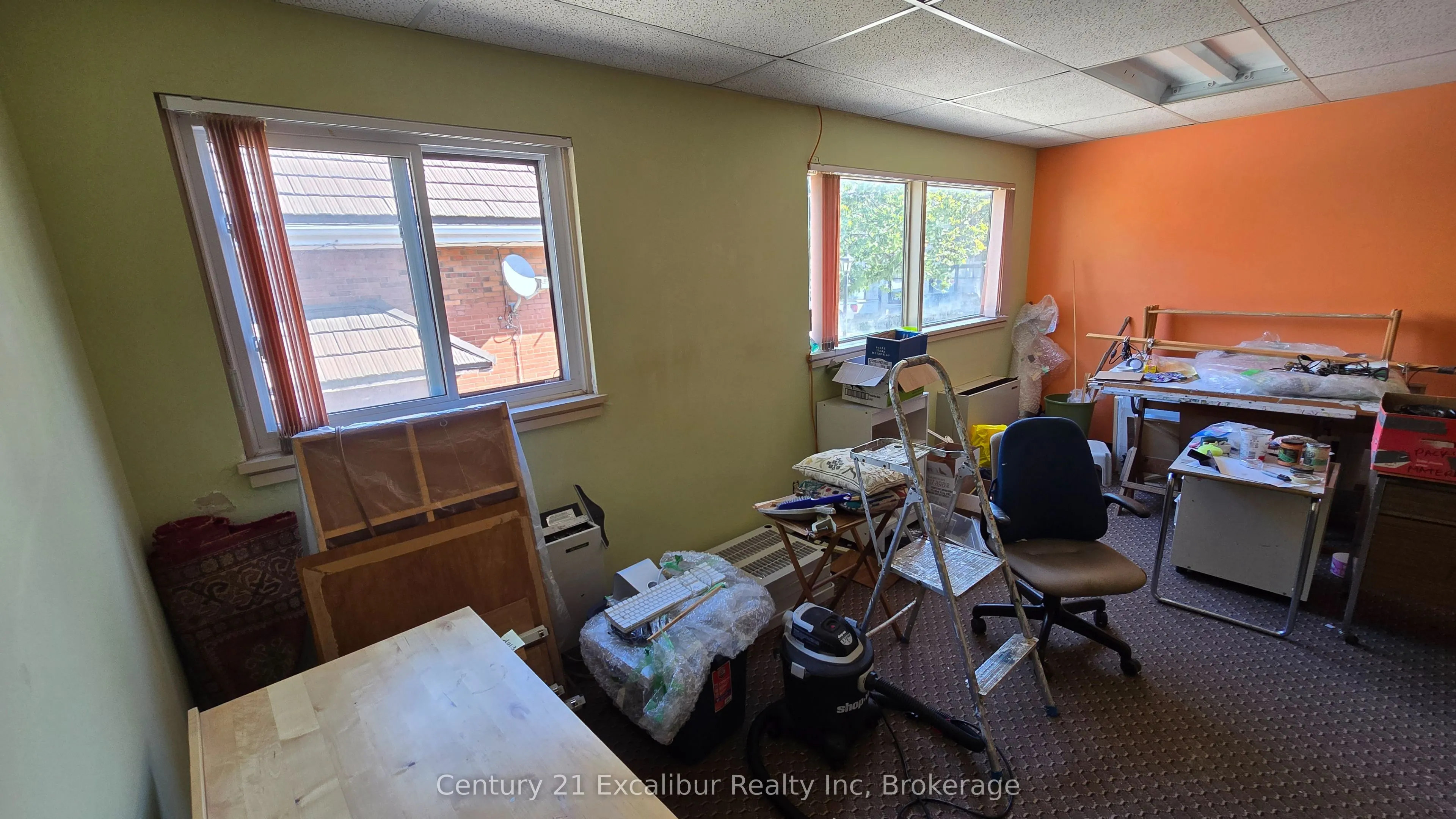 431 St Andrew Street W, #202