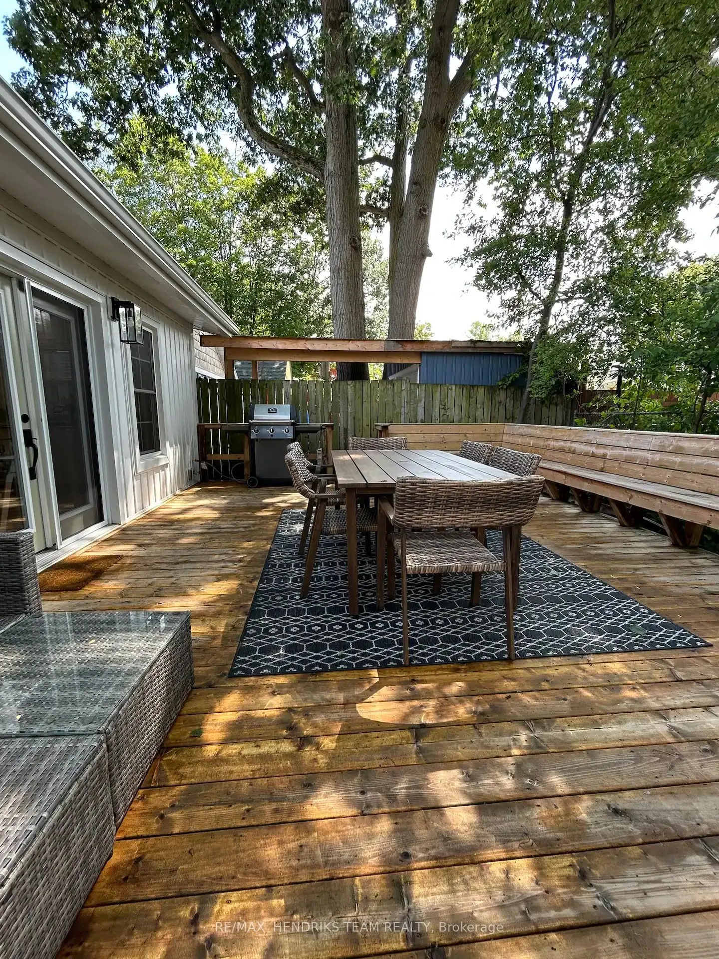 399 Elmwood Avenue