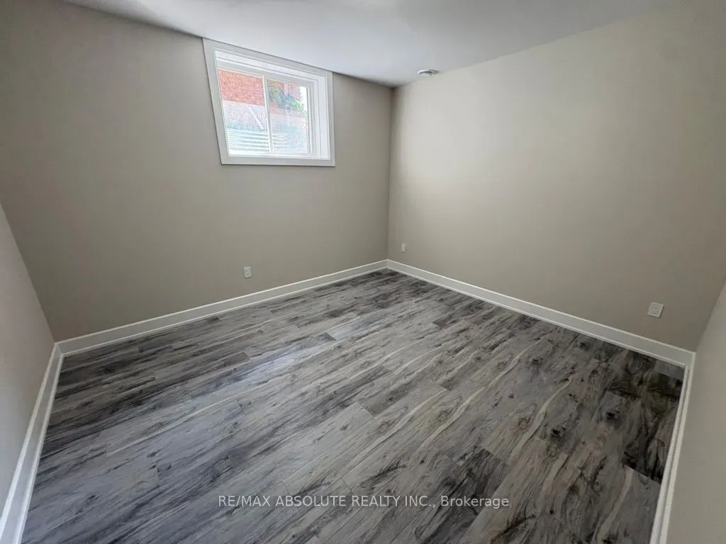 615 Parkview Road, #4