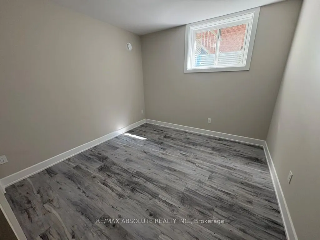 615 Parkview Road, #4