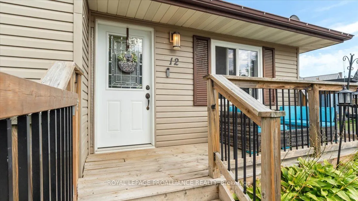 12 Scott Avenue