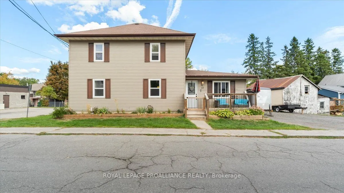 12 Scott Avenue