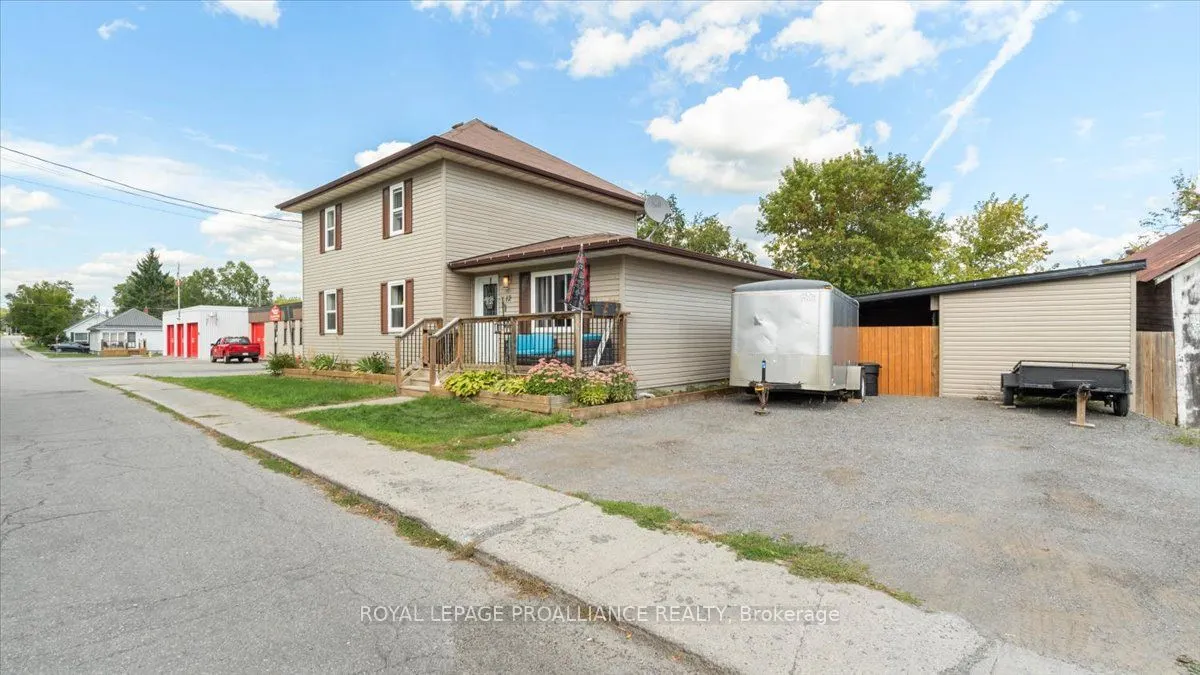 12 Scott Avenue