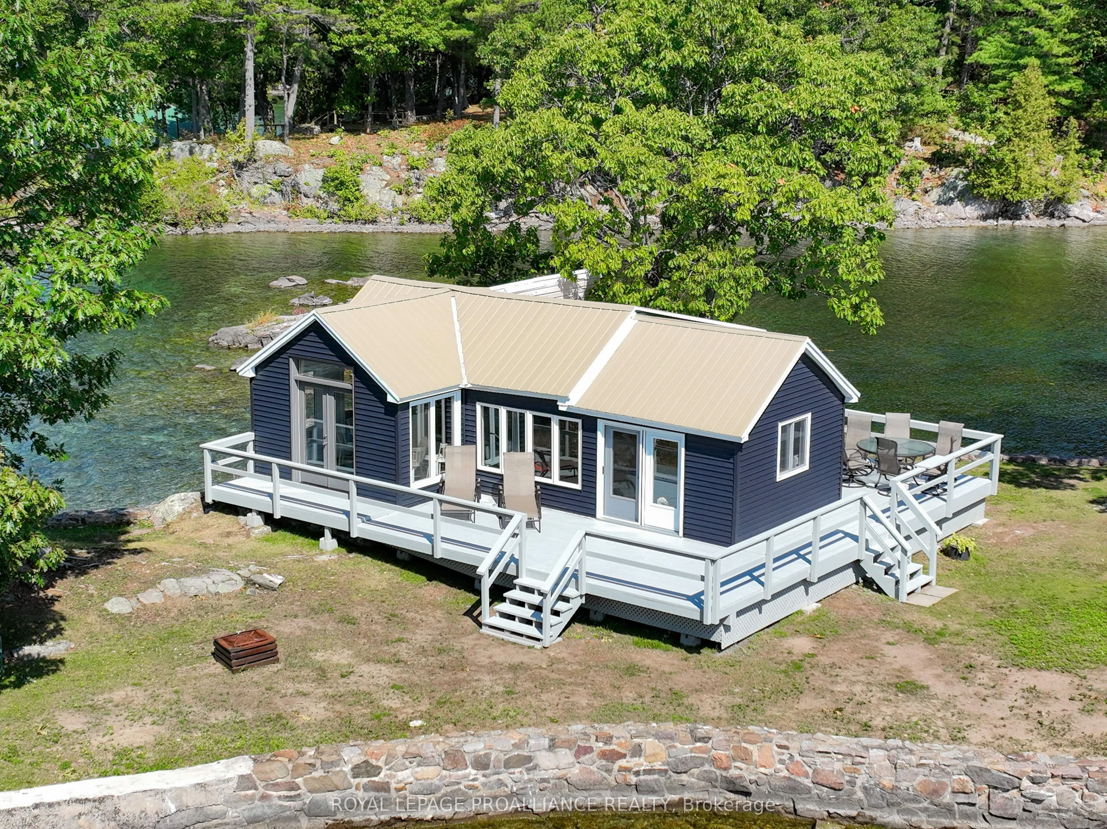 1 Black Cat Island