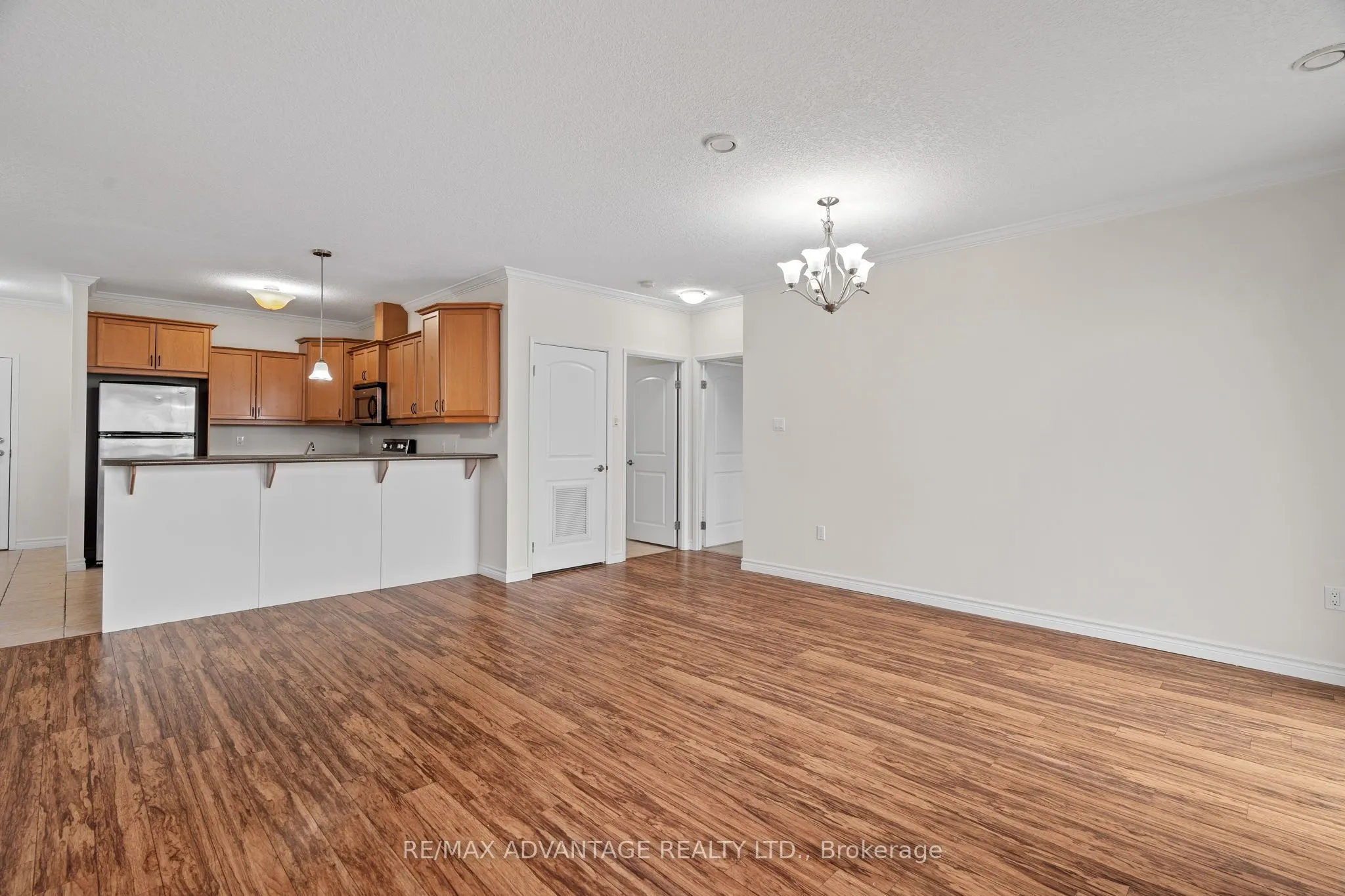 435 Colborne Street, #301