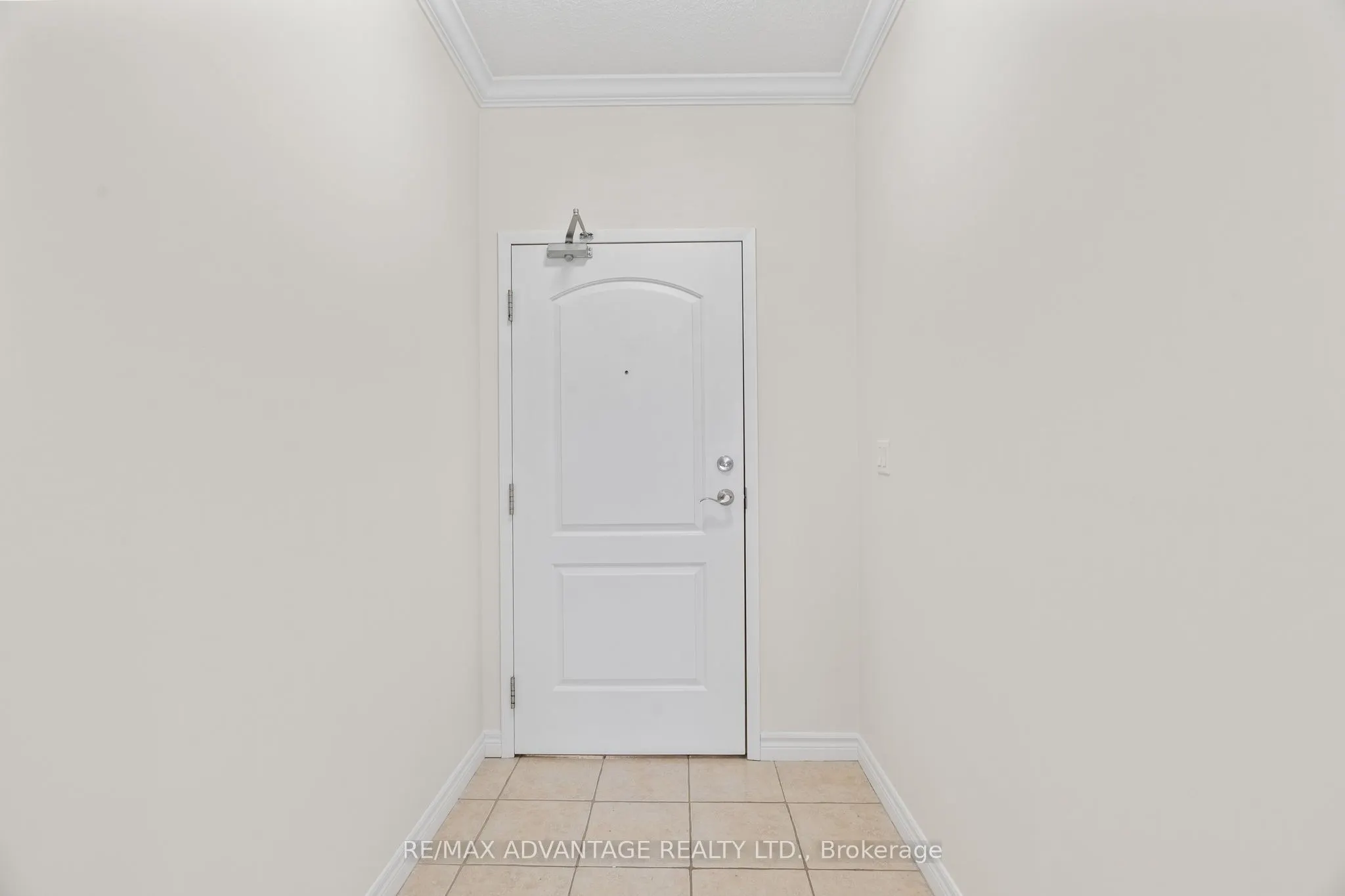 435 Colborne Street, #301