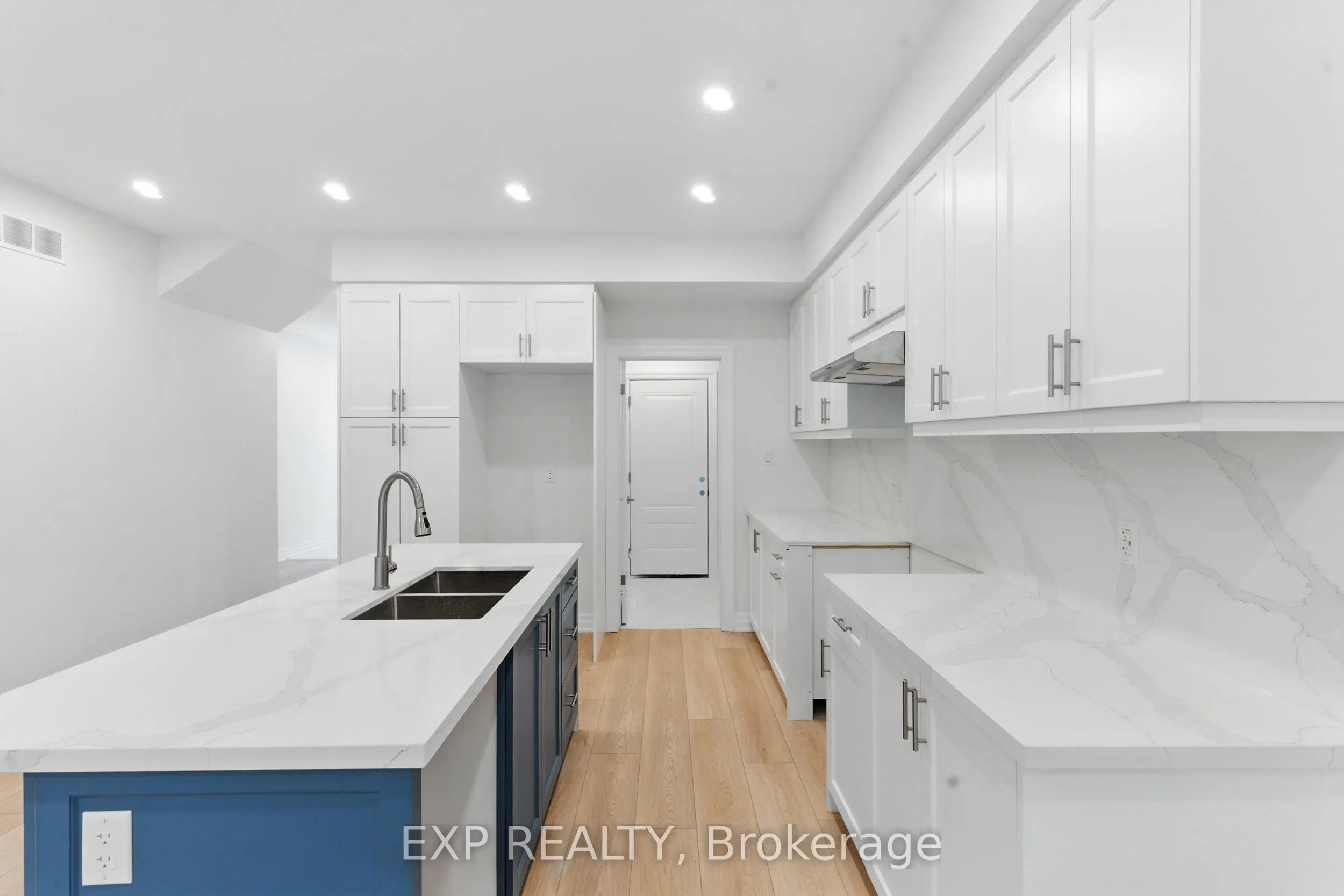 116 Forks Road E