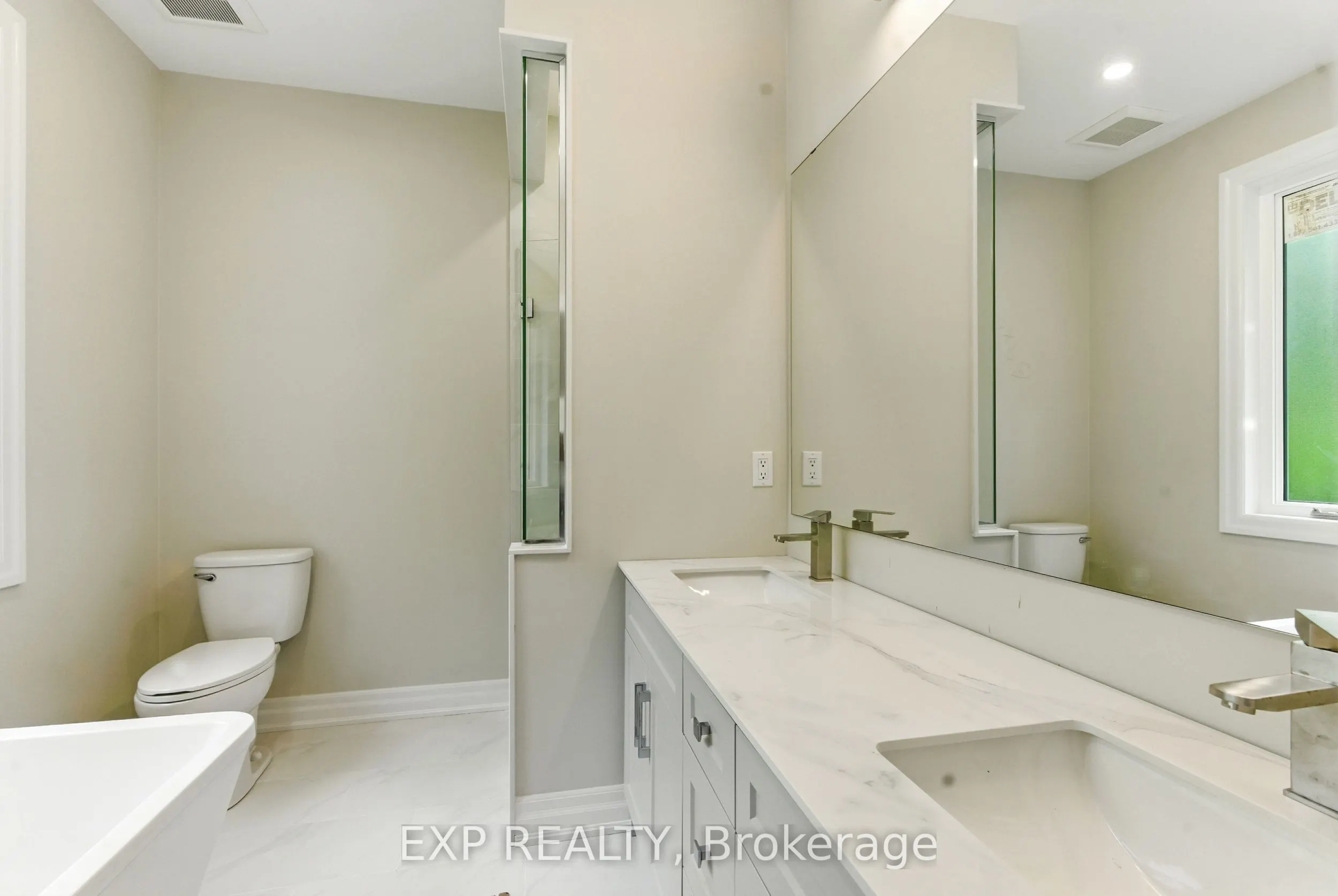 116 Forks Road E