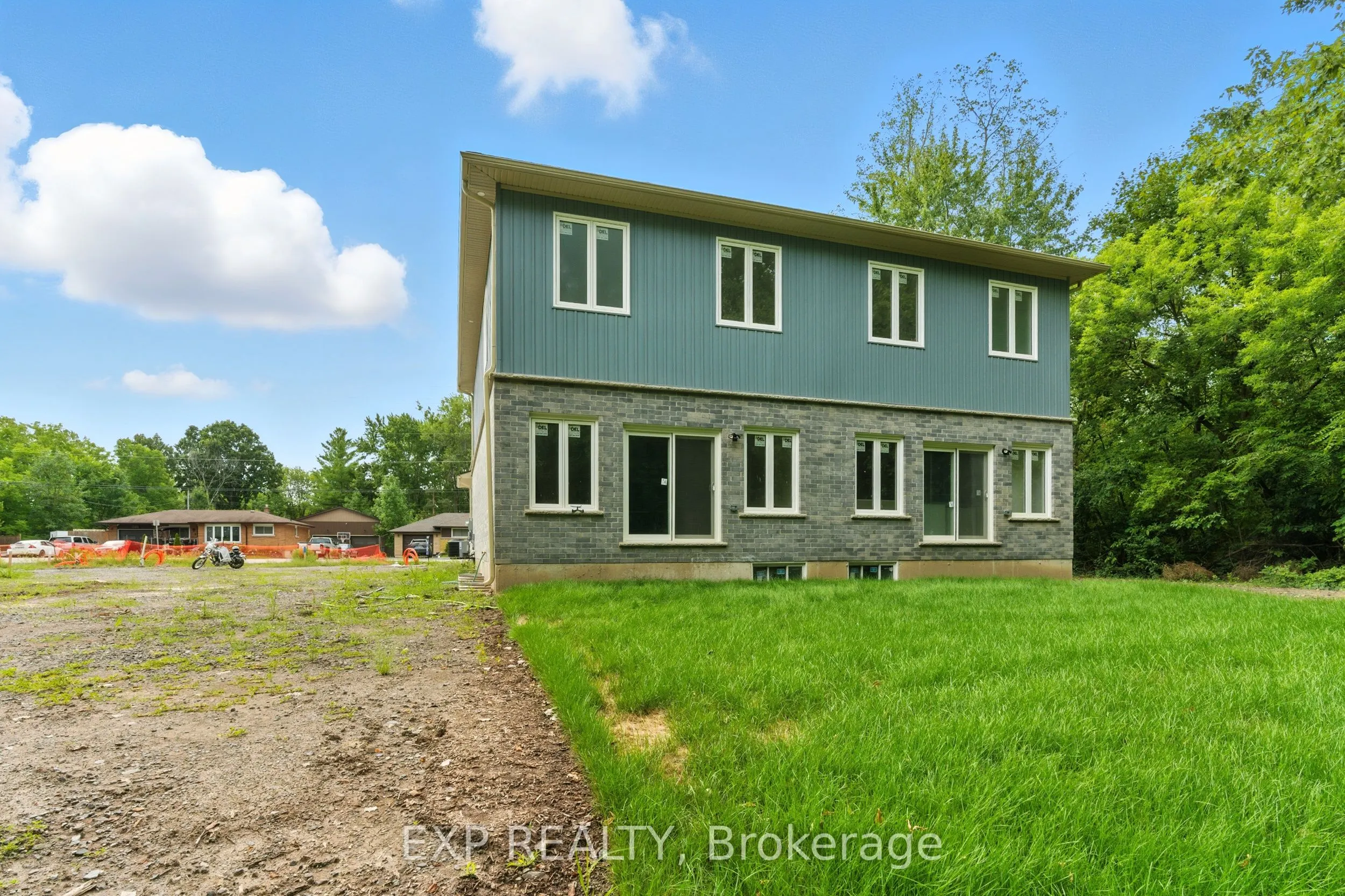 116 Forks Road E