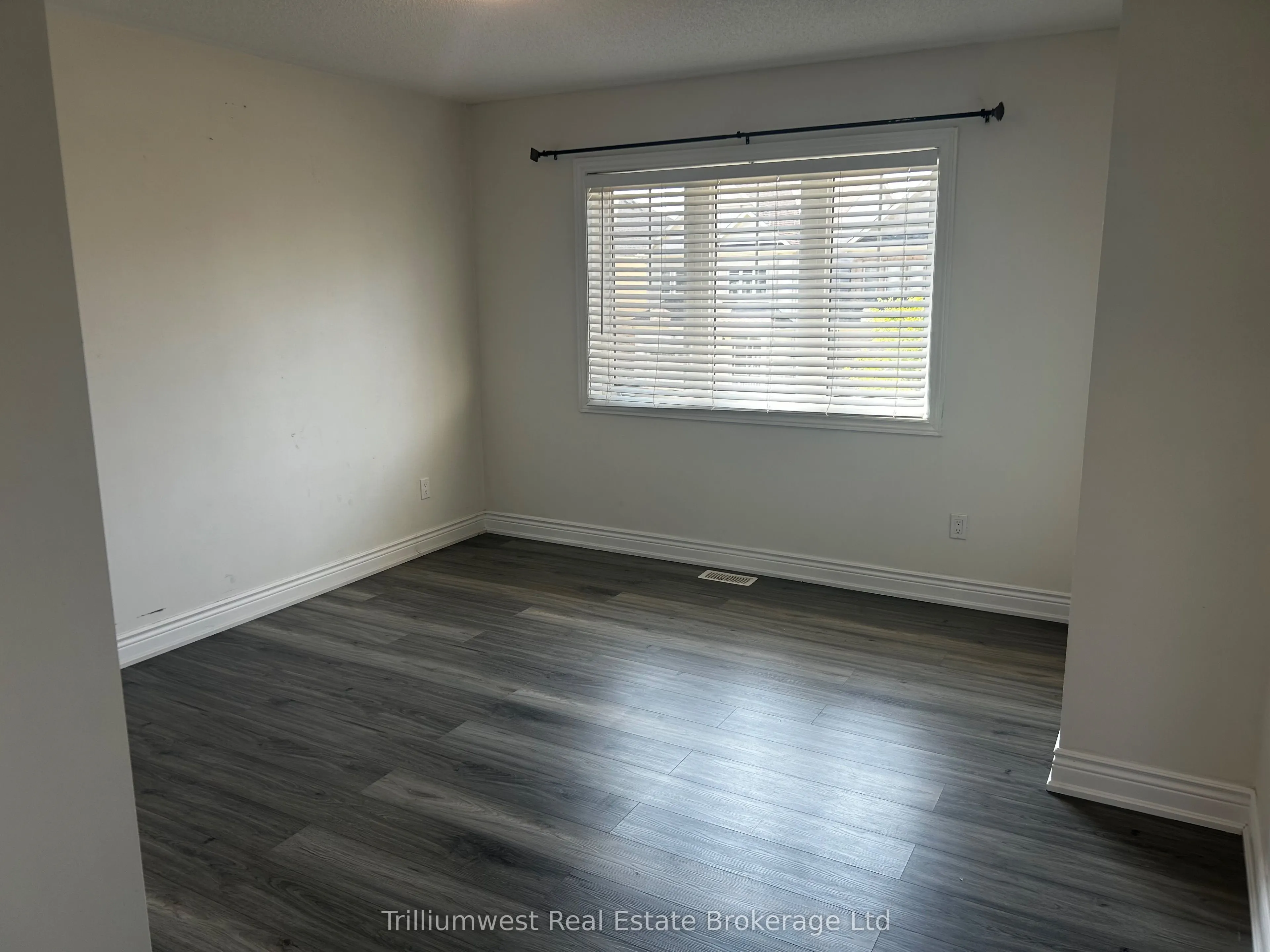 32 Kay Crescent