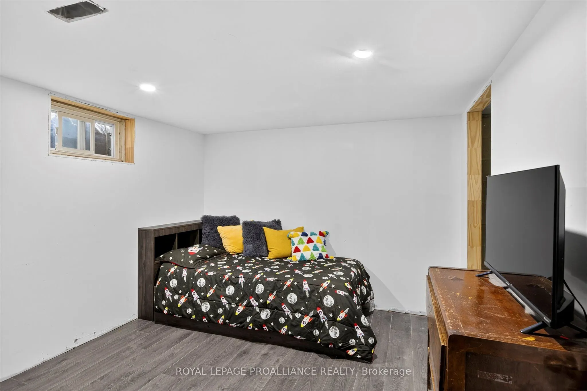 496 Cross Street