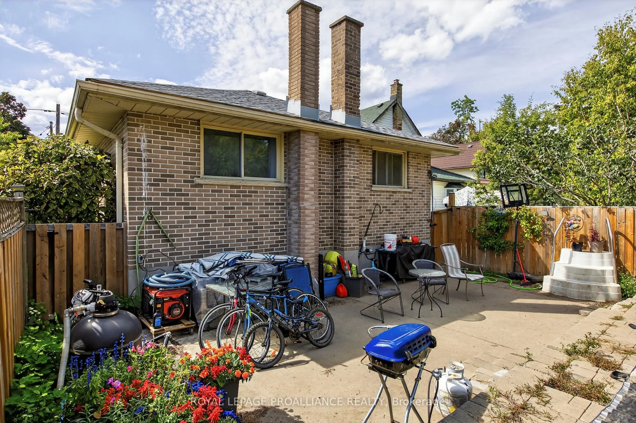 496 Cross Street
