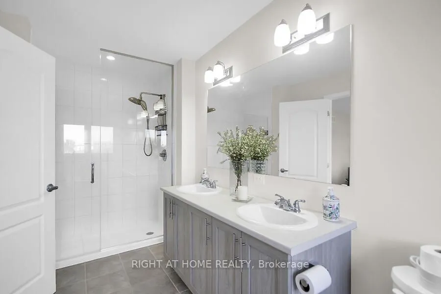 507 Radiant Private