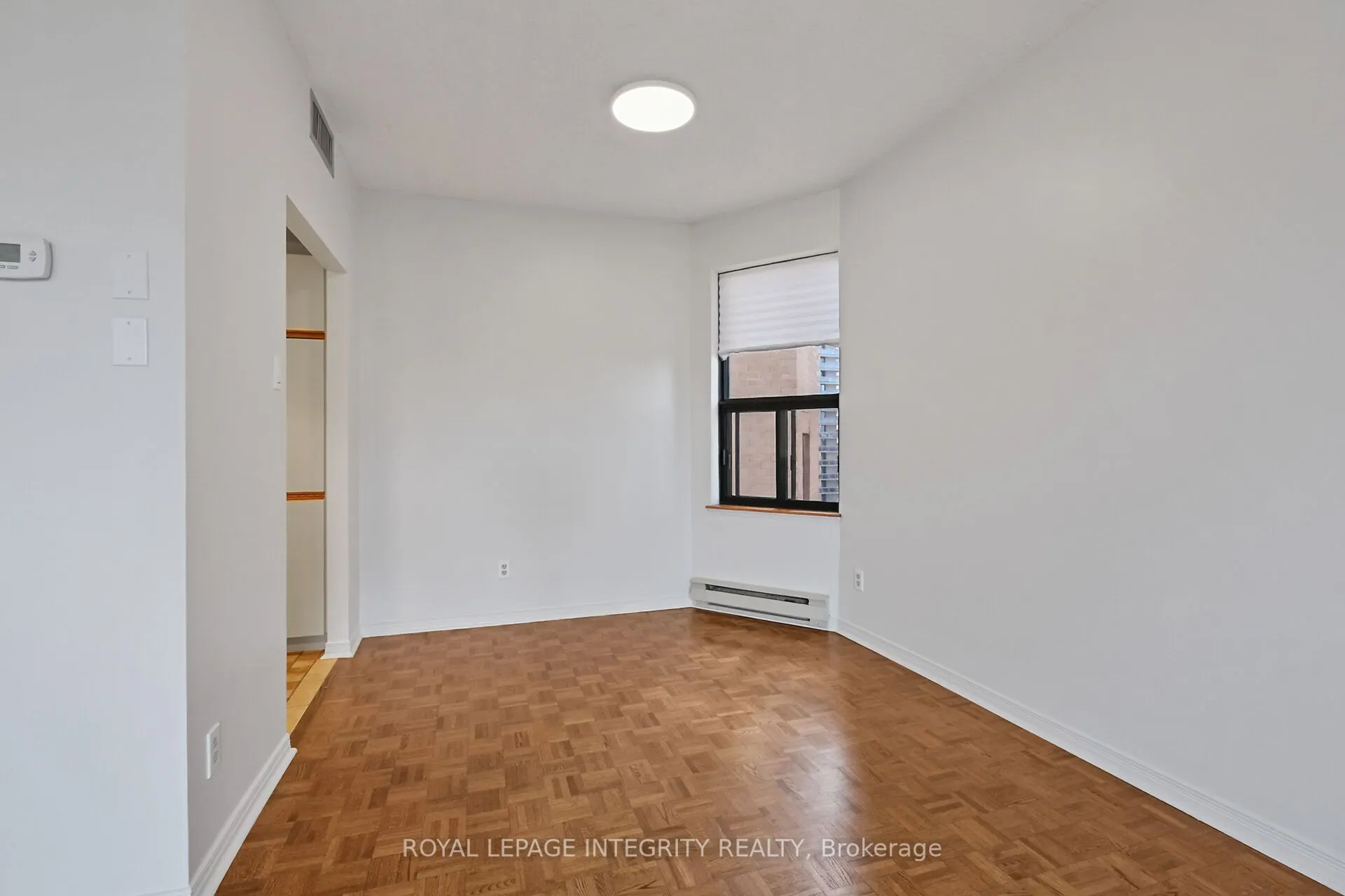 556 Laurier Avenue W, #601