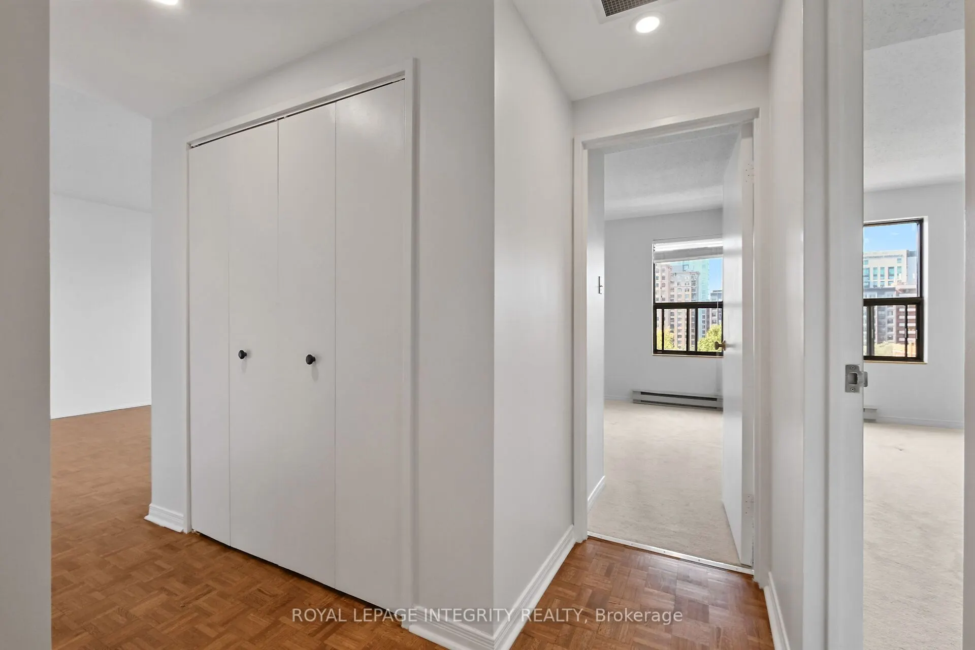 556 Laurier Avenue W, #601