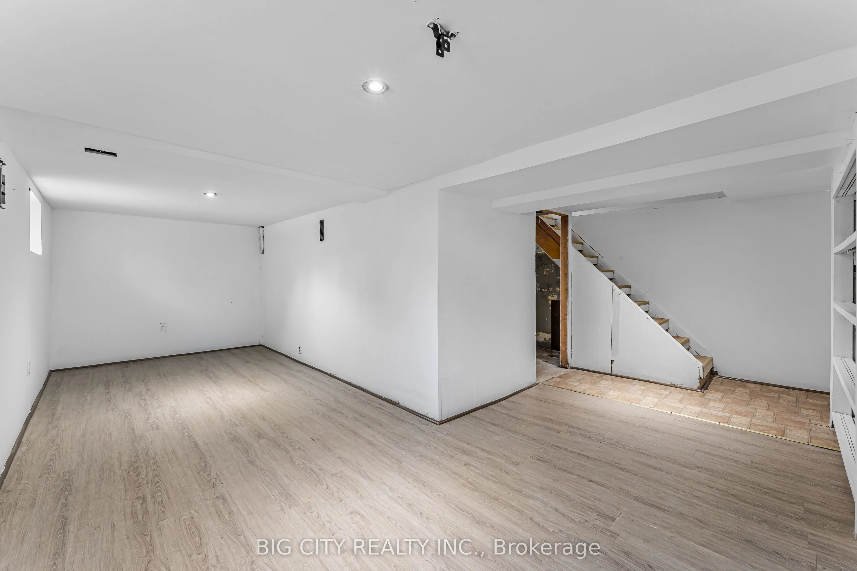 53 Cady Street