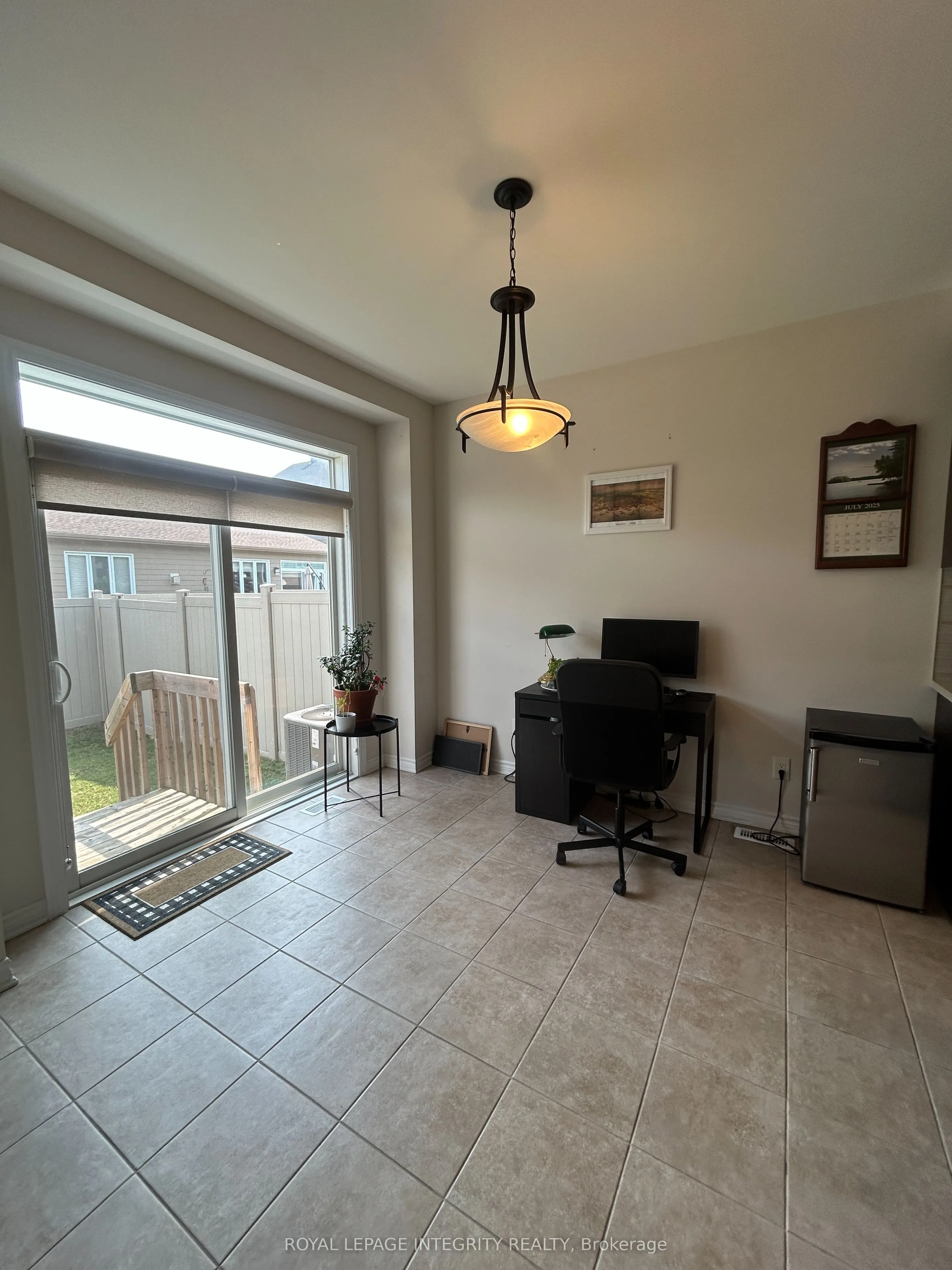 345 ROUNCEY Road