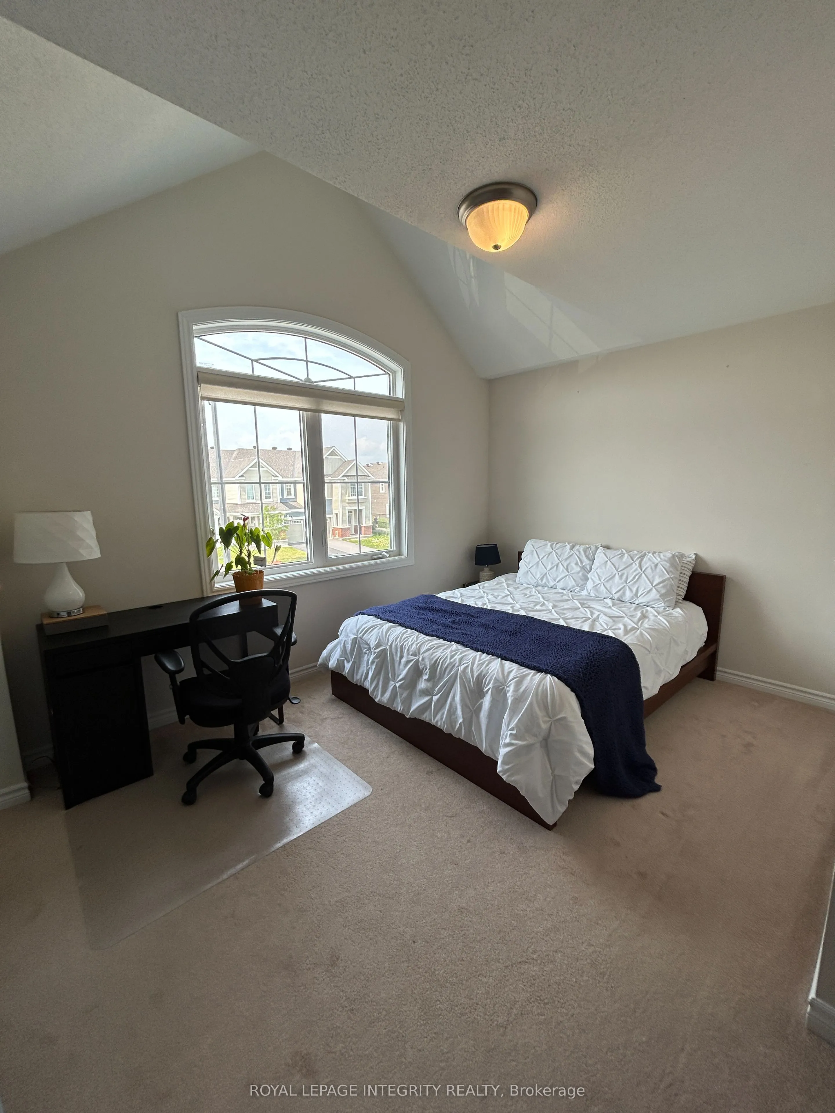 345 ROUNCEY Road