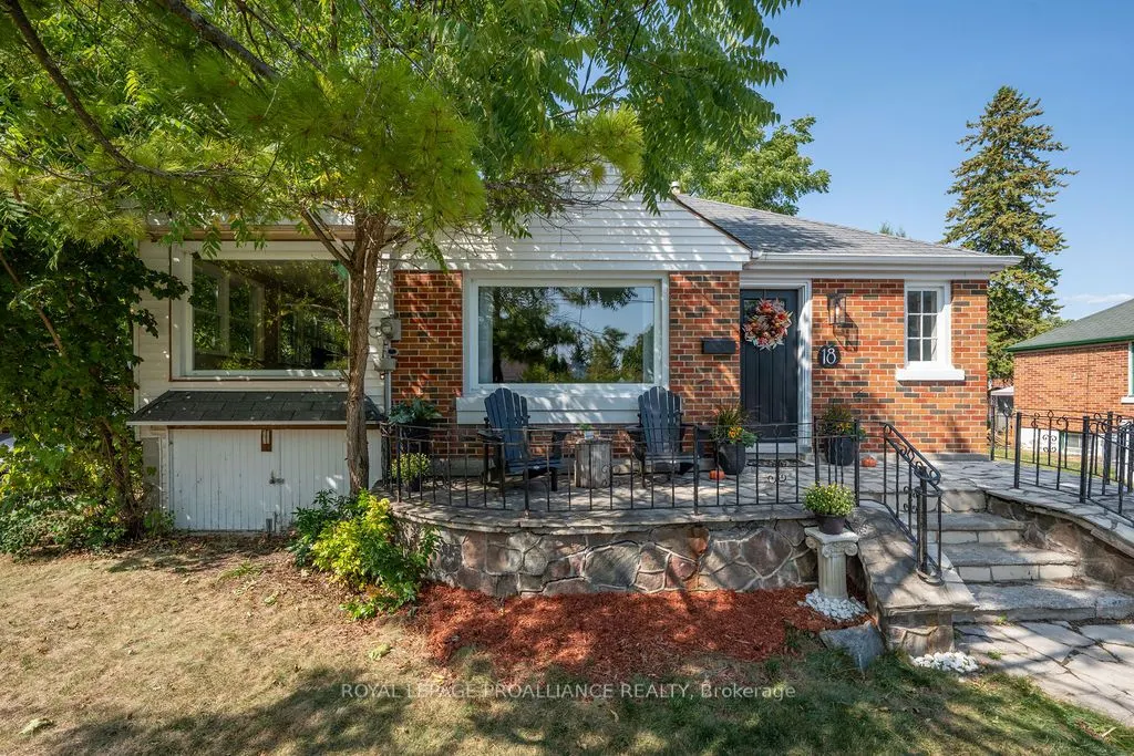 18 Reynolds Crescent