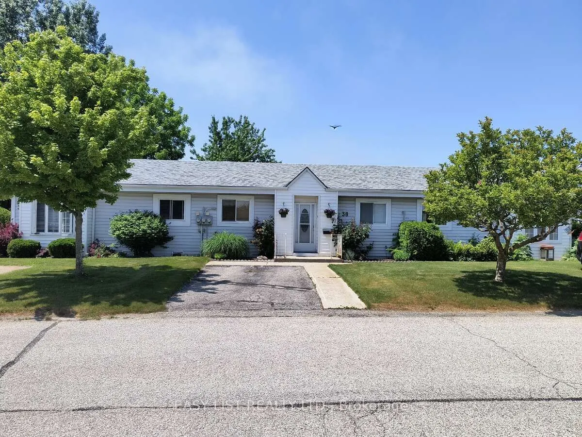 303 Waterloo Street, #38