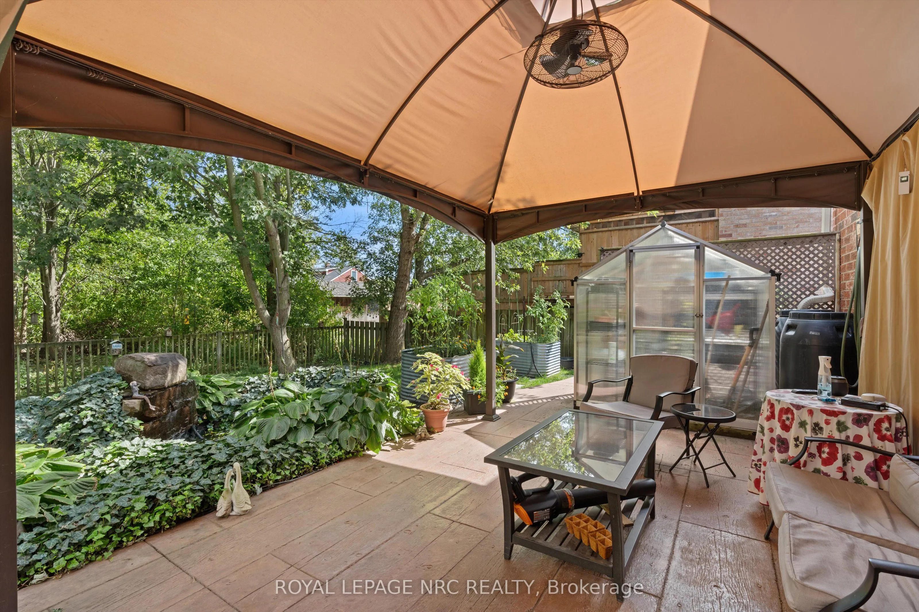 52 Thorold Avenue