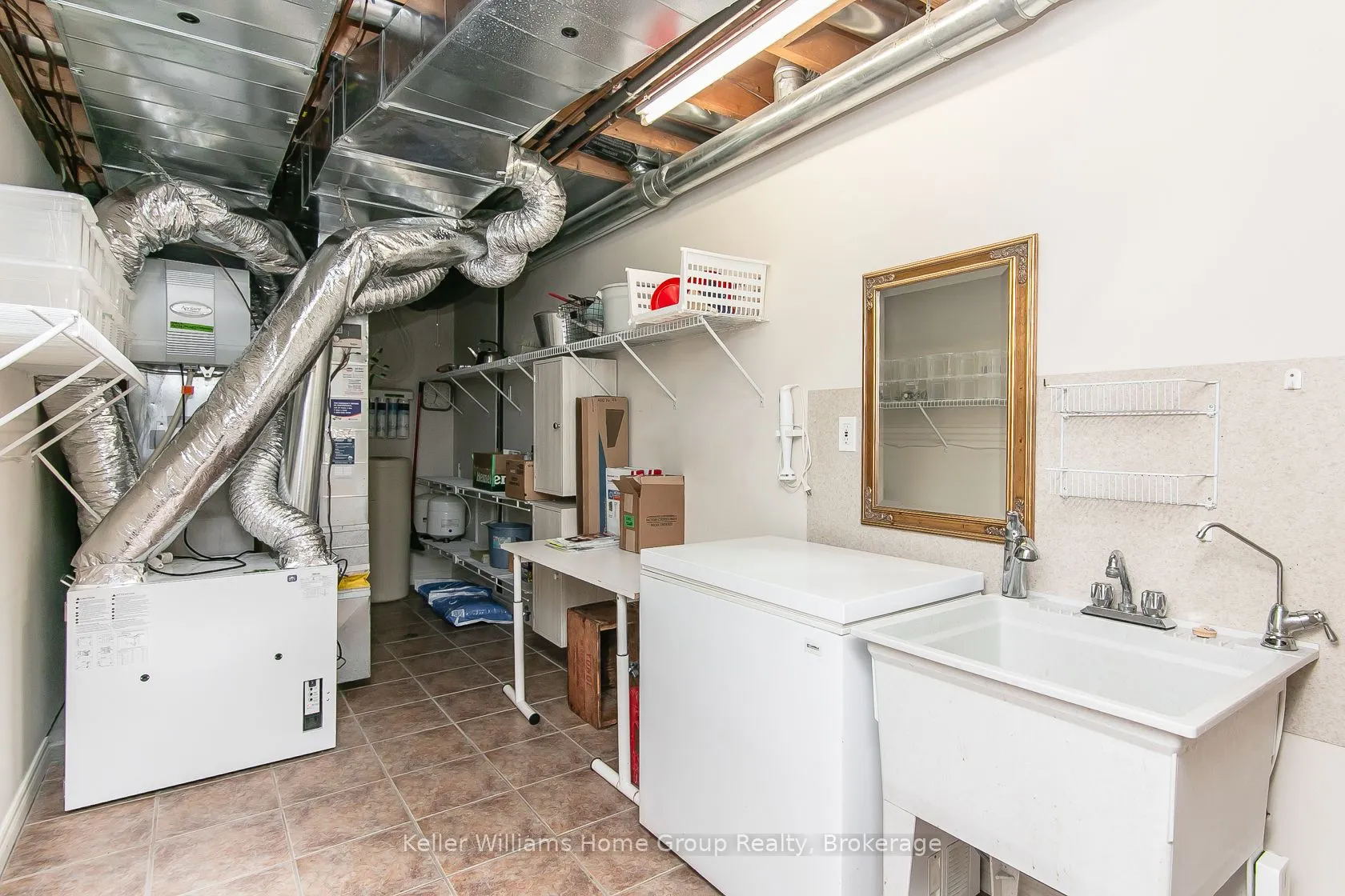 15 Keys Crescent