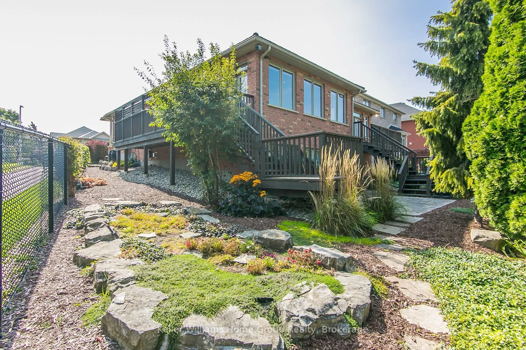 15 Keys Crescent