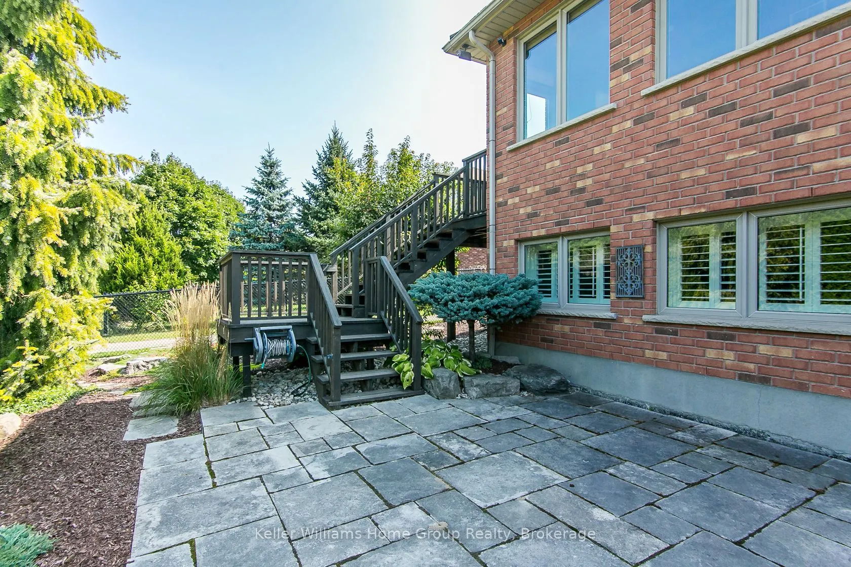 15 Keys Crescent