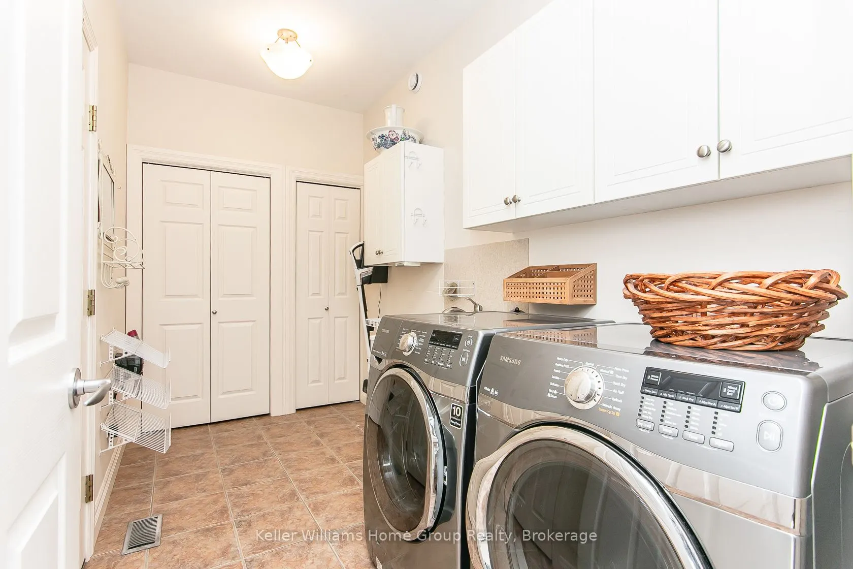15 Keys Crescent