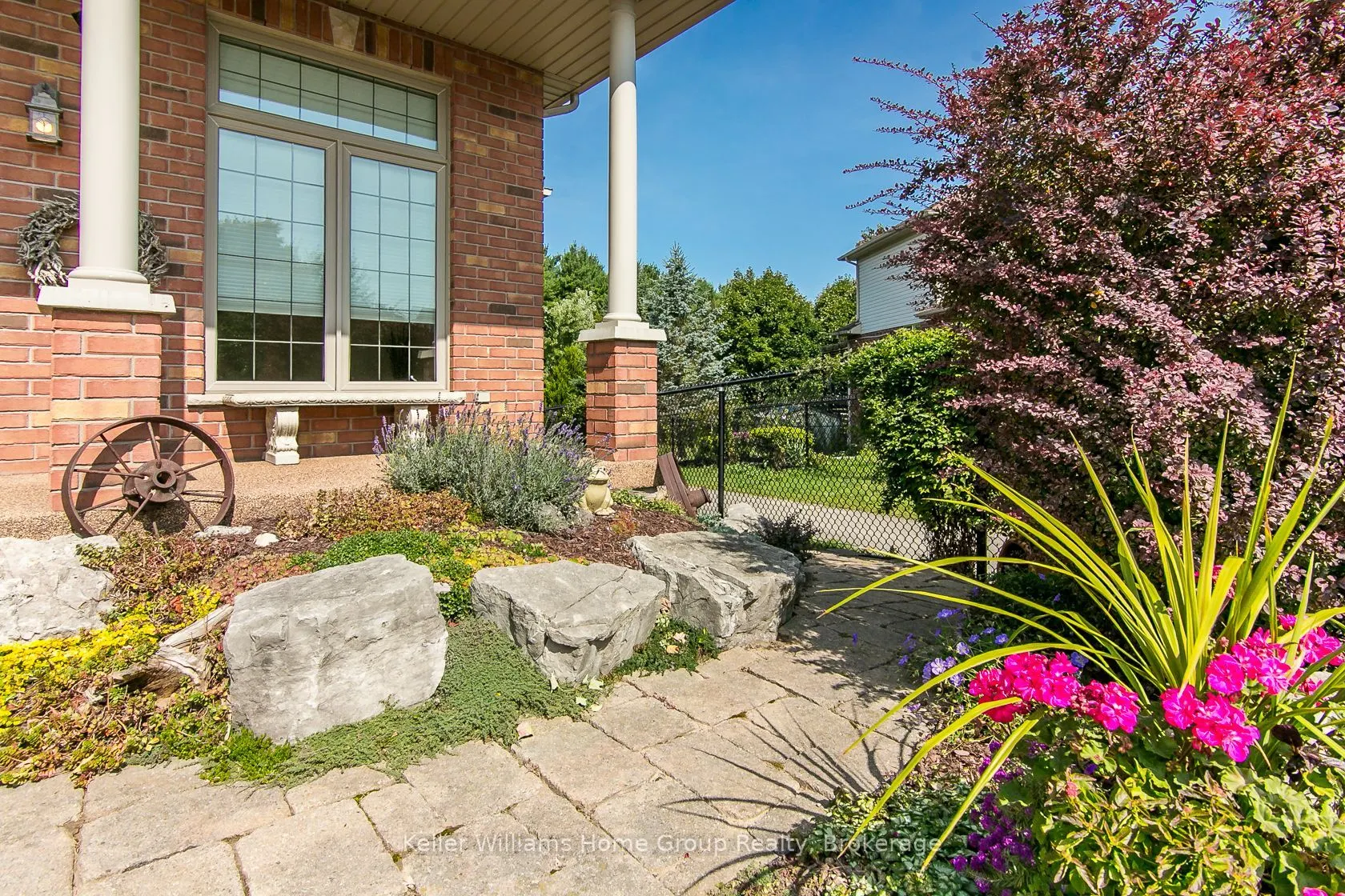 15 Keys Crescent