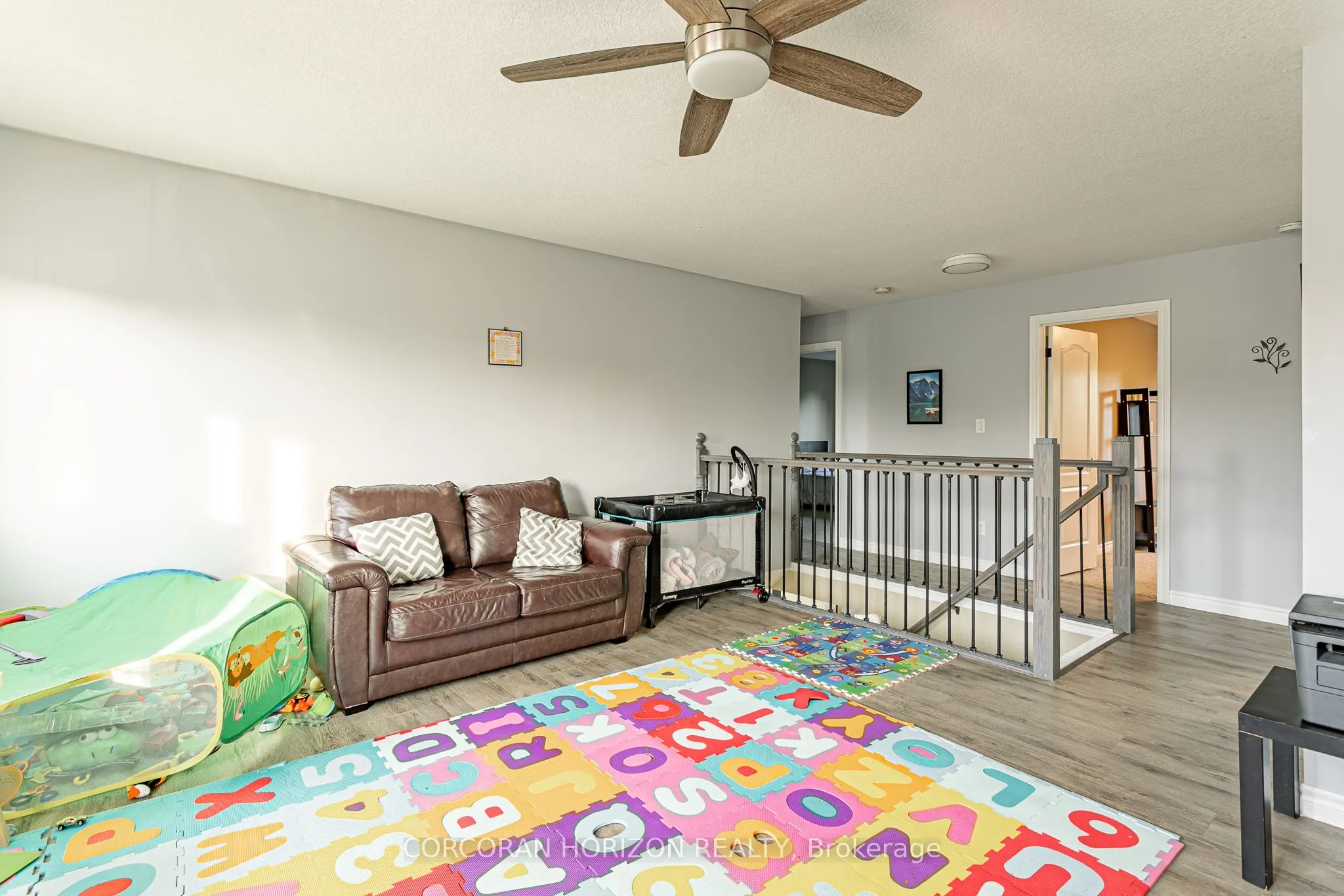 13 Ridgewood Court