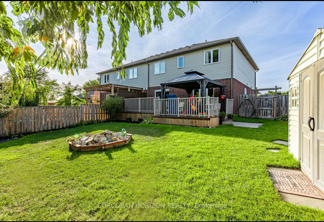 13 Ridgewood Court