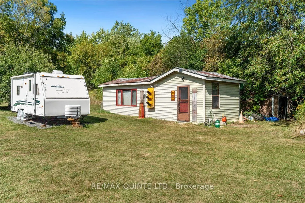 7763 Loyalist Parkway