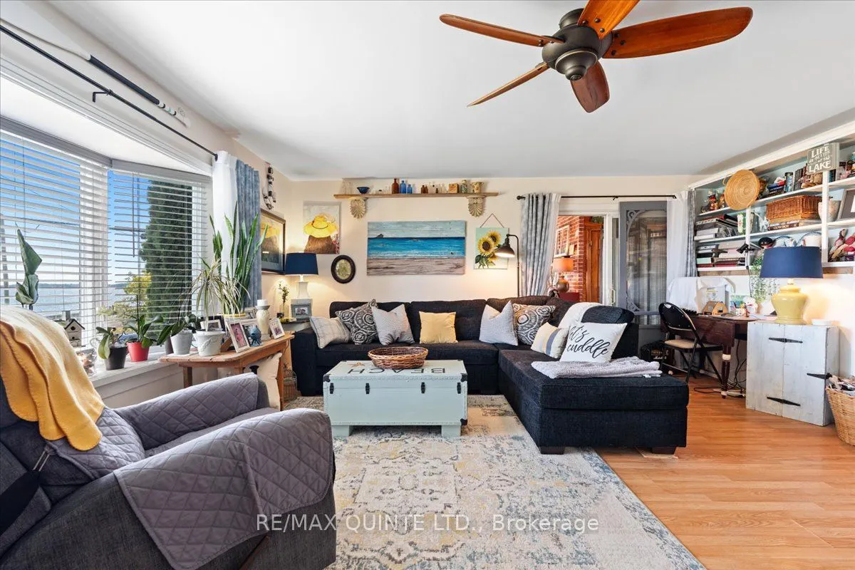 7763 Loyalist Parkway