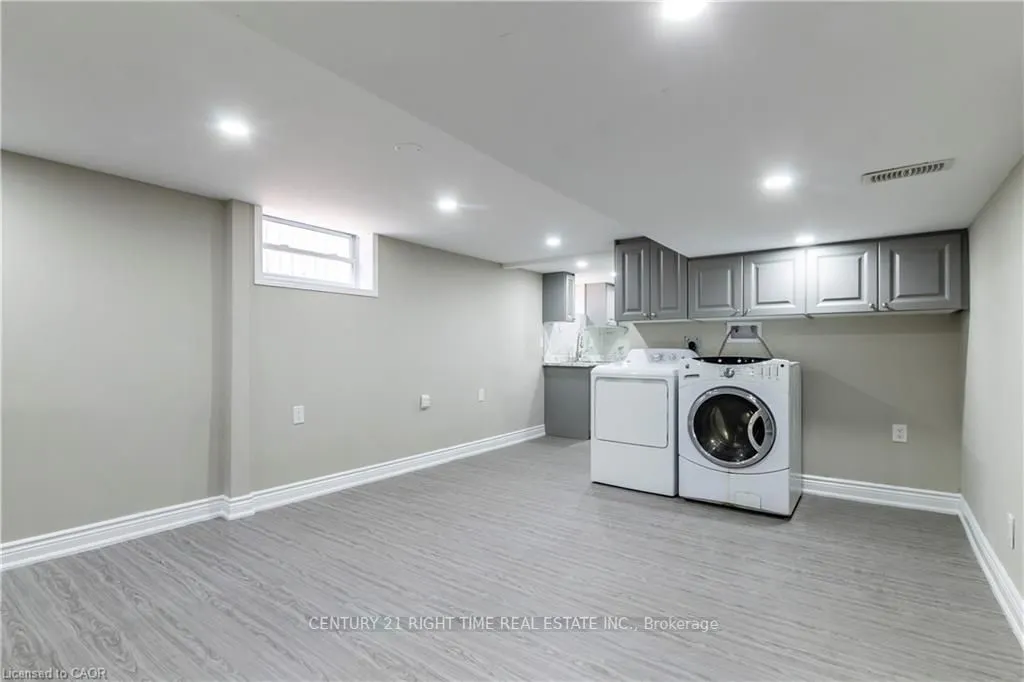 259 Greenfield Avenue