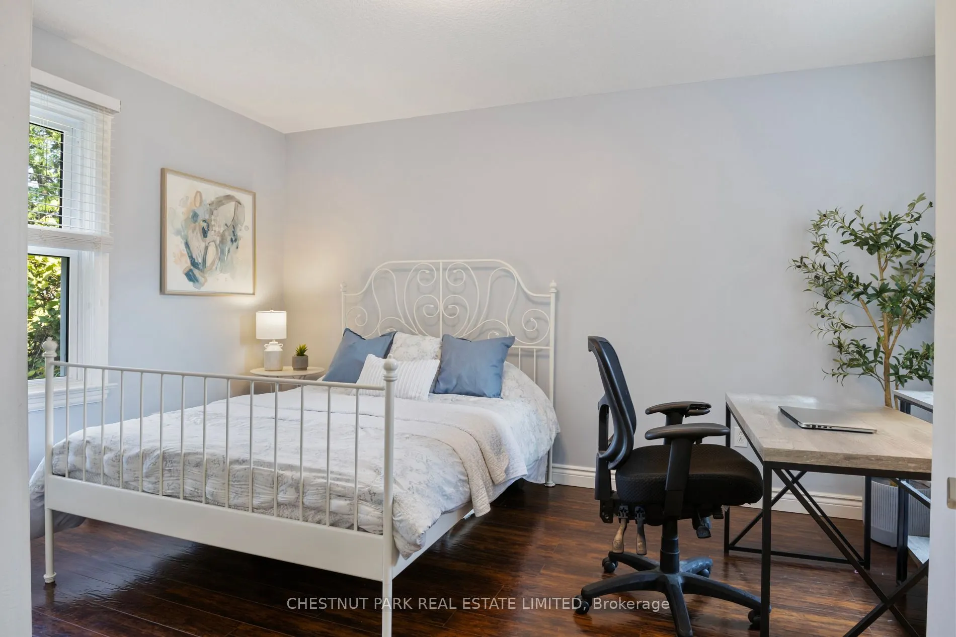 11 Fairview Road