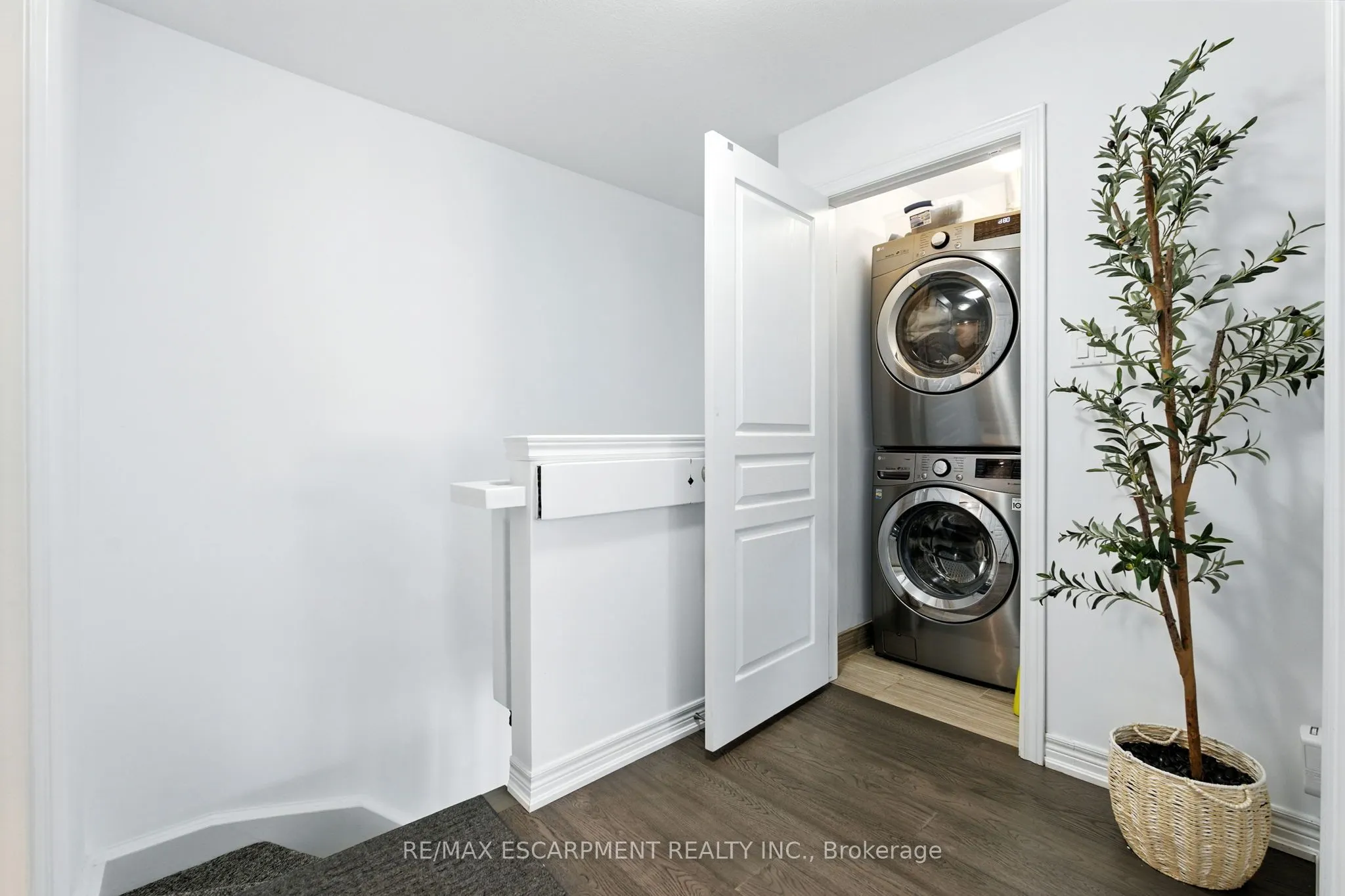 337 Beach Boulevard, #34