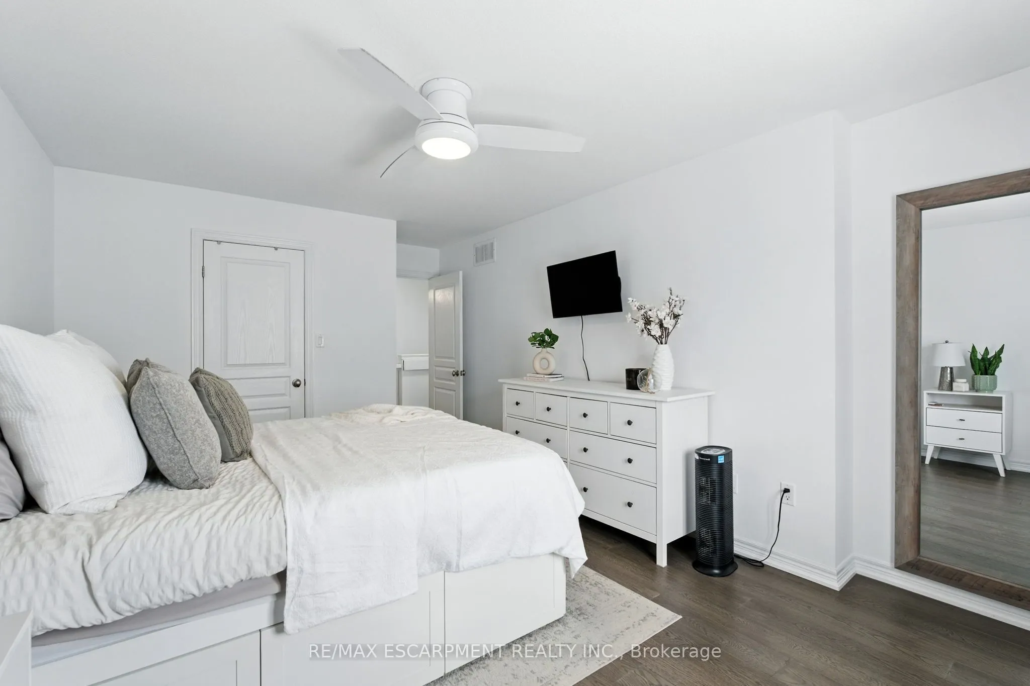 337 Beach Boulevard, #34
