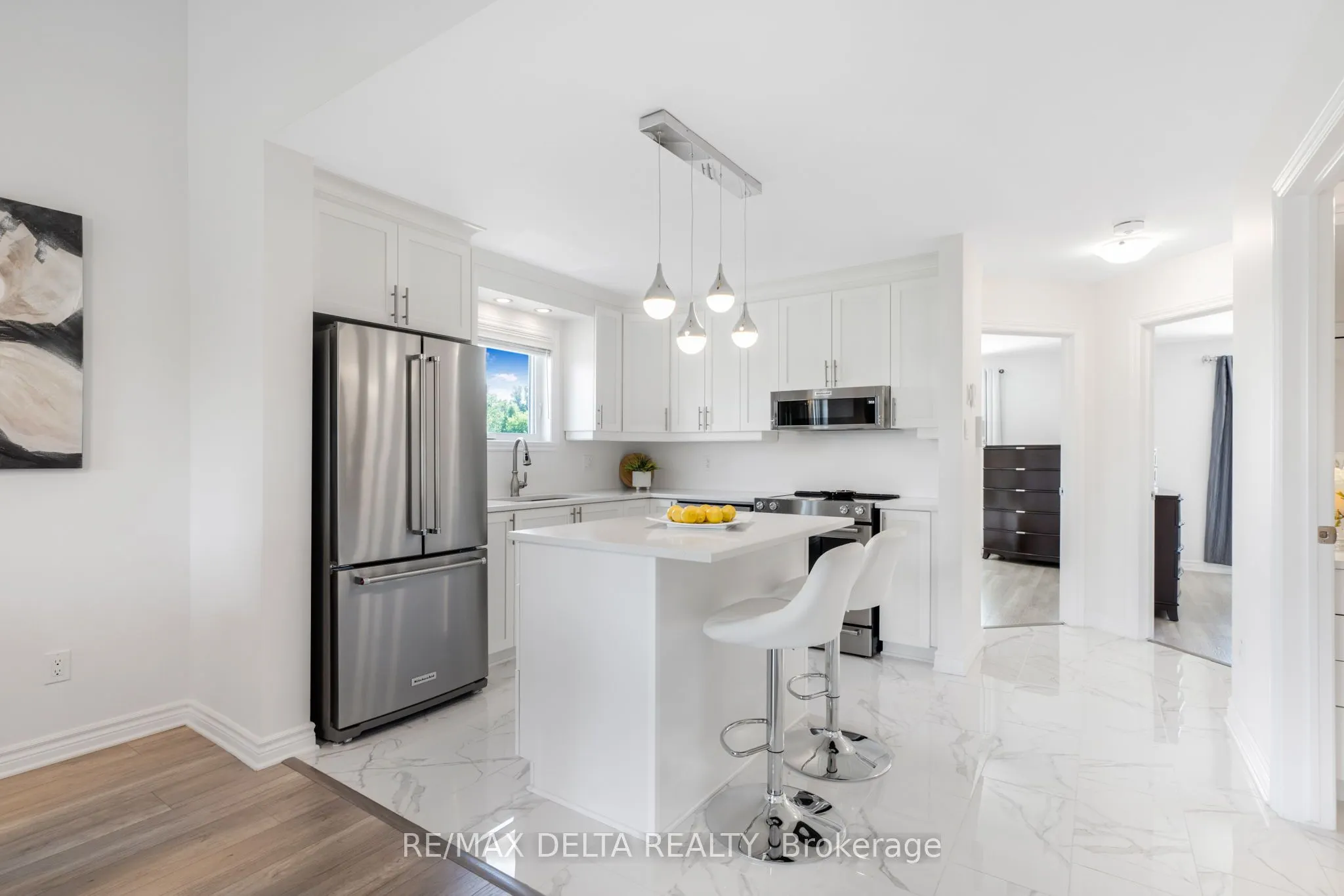 225 SPENCE Avenue, #202