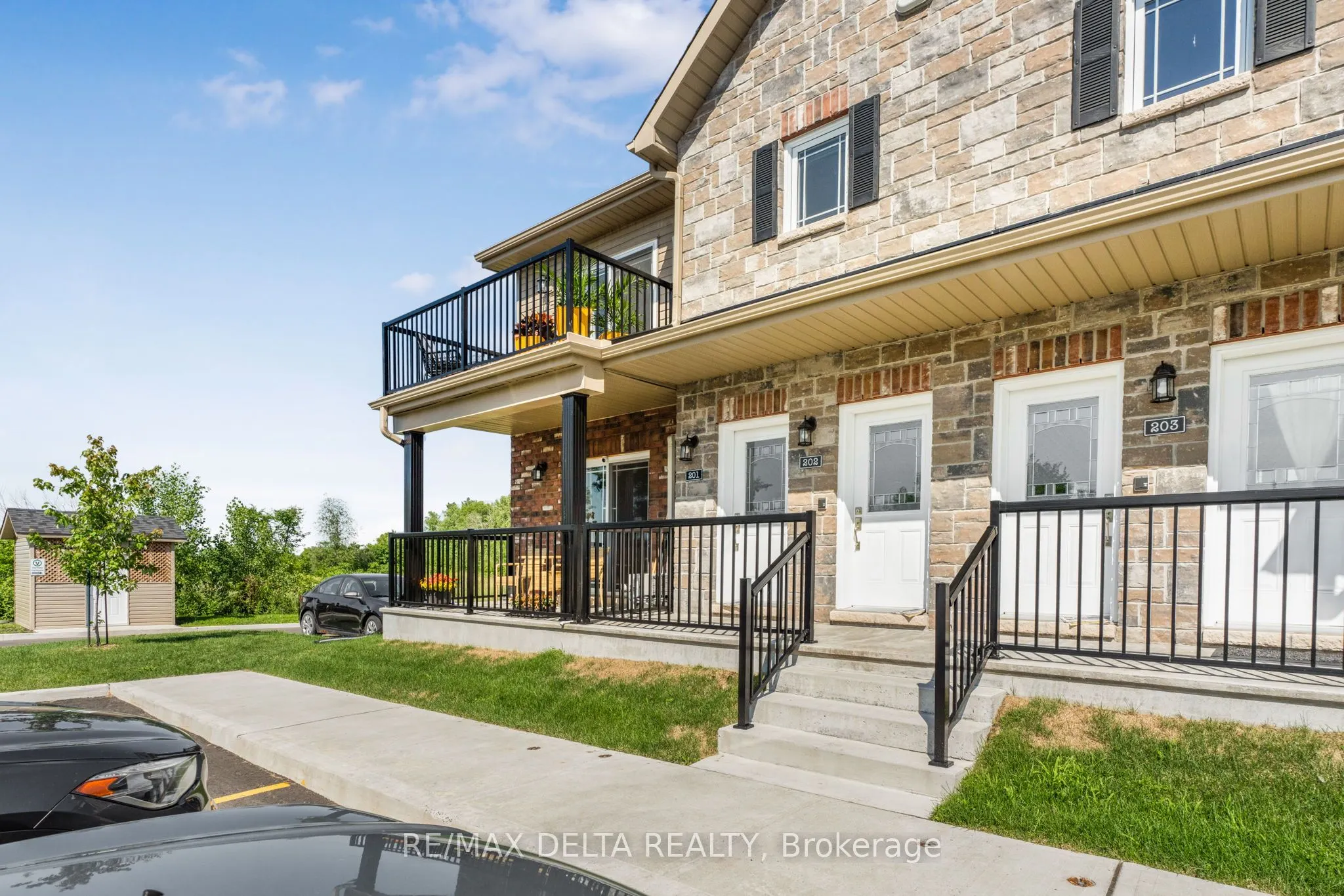 225 SPENCE Avenue, #202
