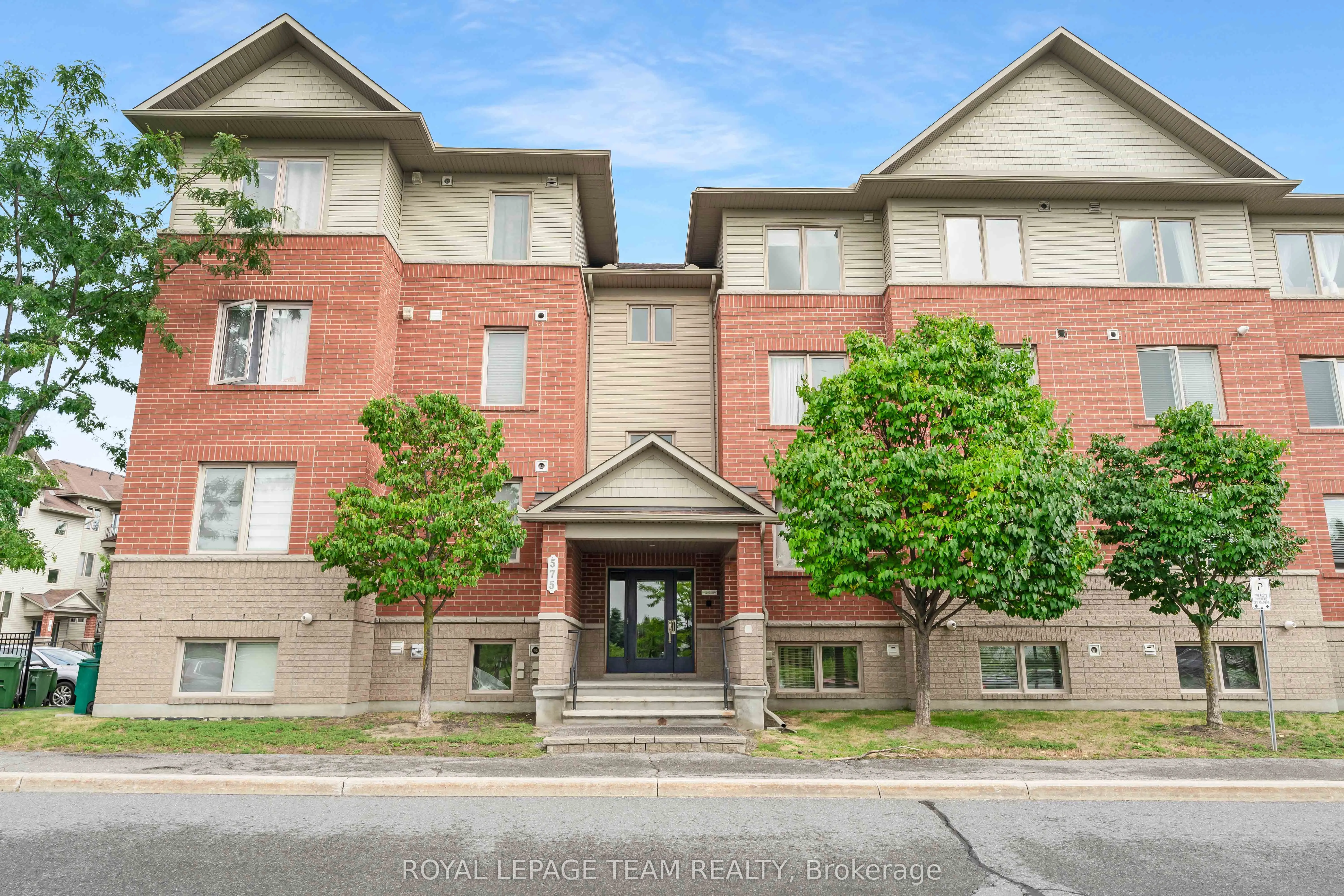 575 STONEFIELD Private, #8
