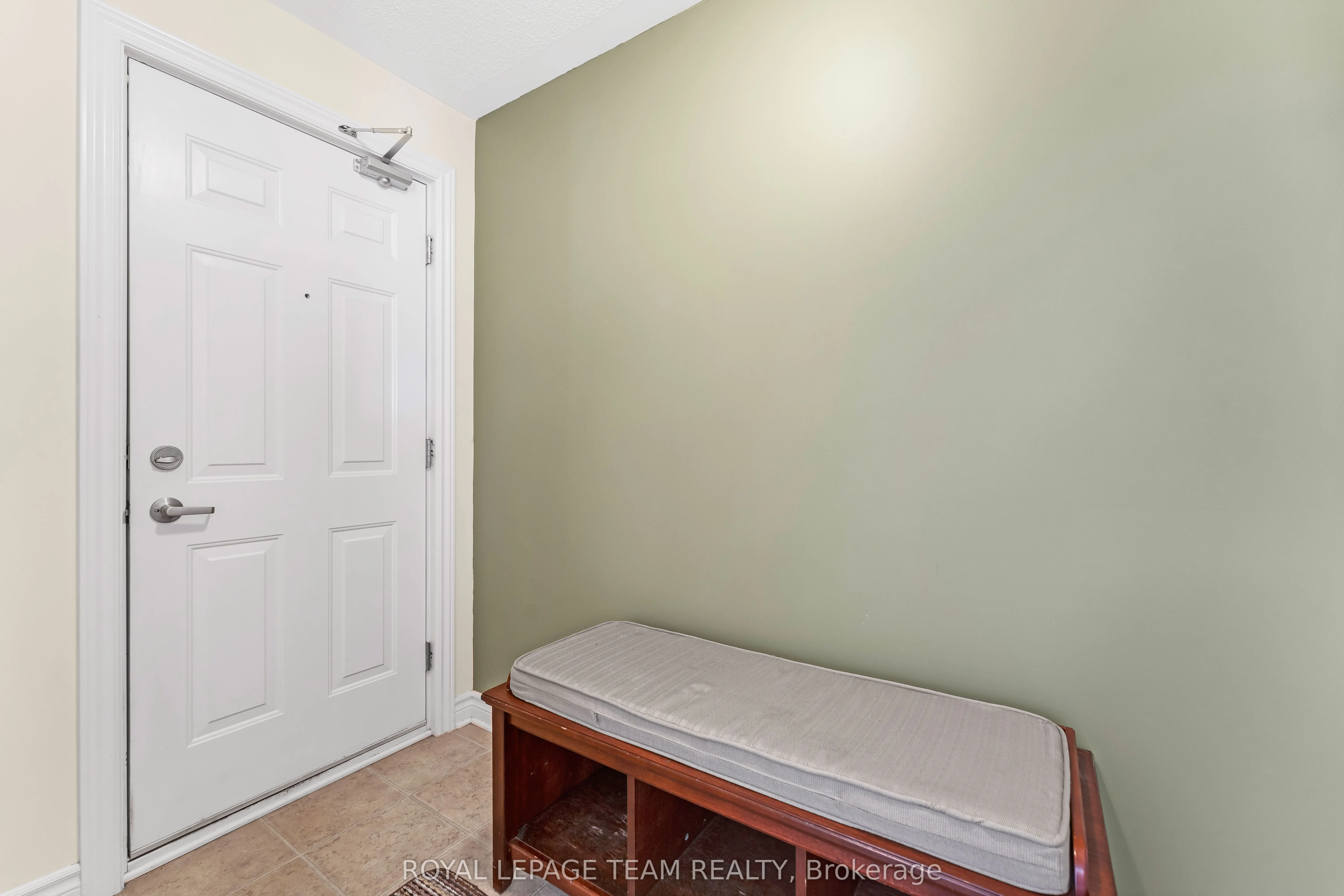 575 STONEFIELD Private, #8