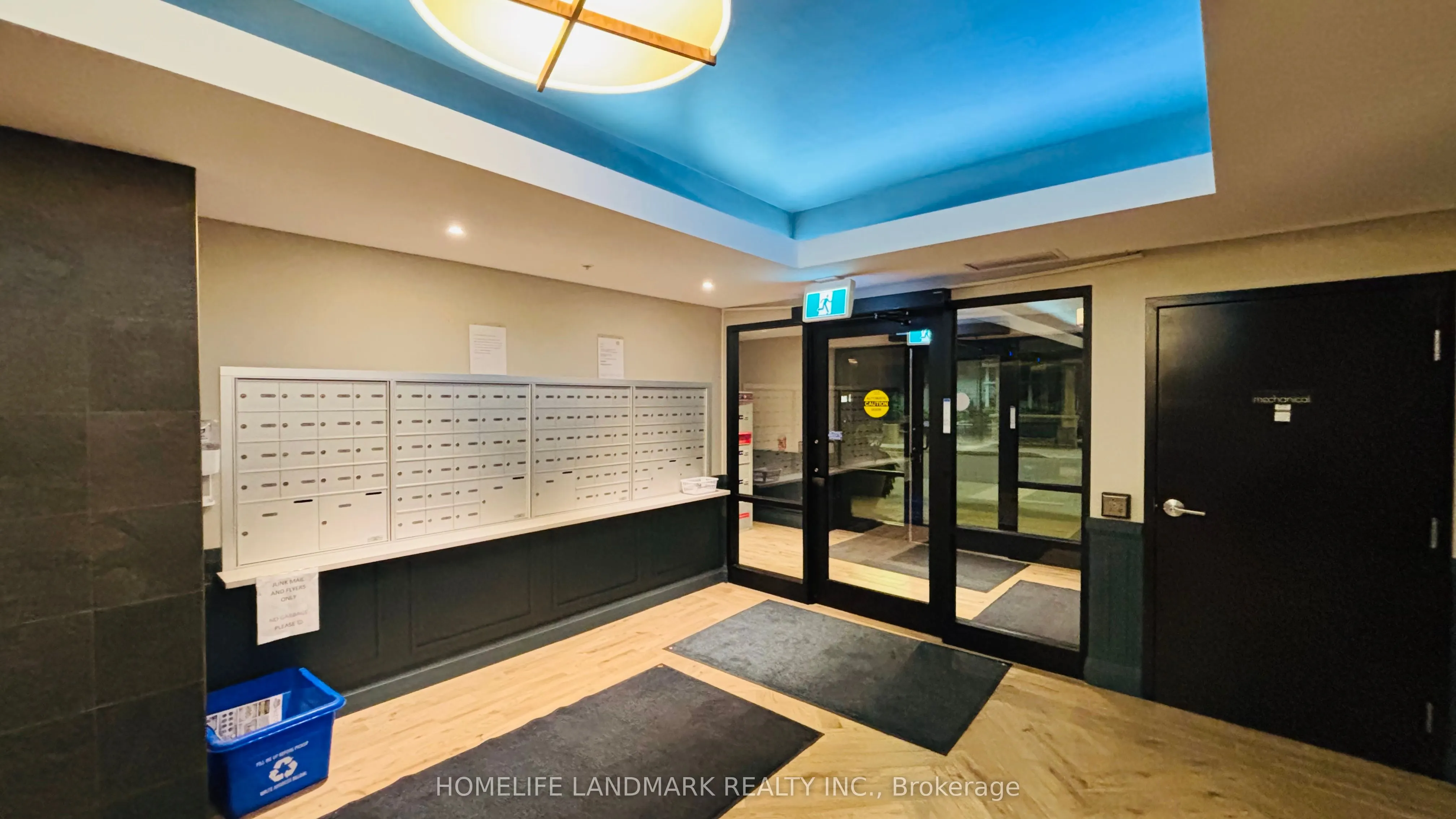 778 Laurelwood Drive, #410