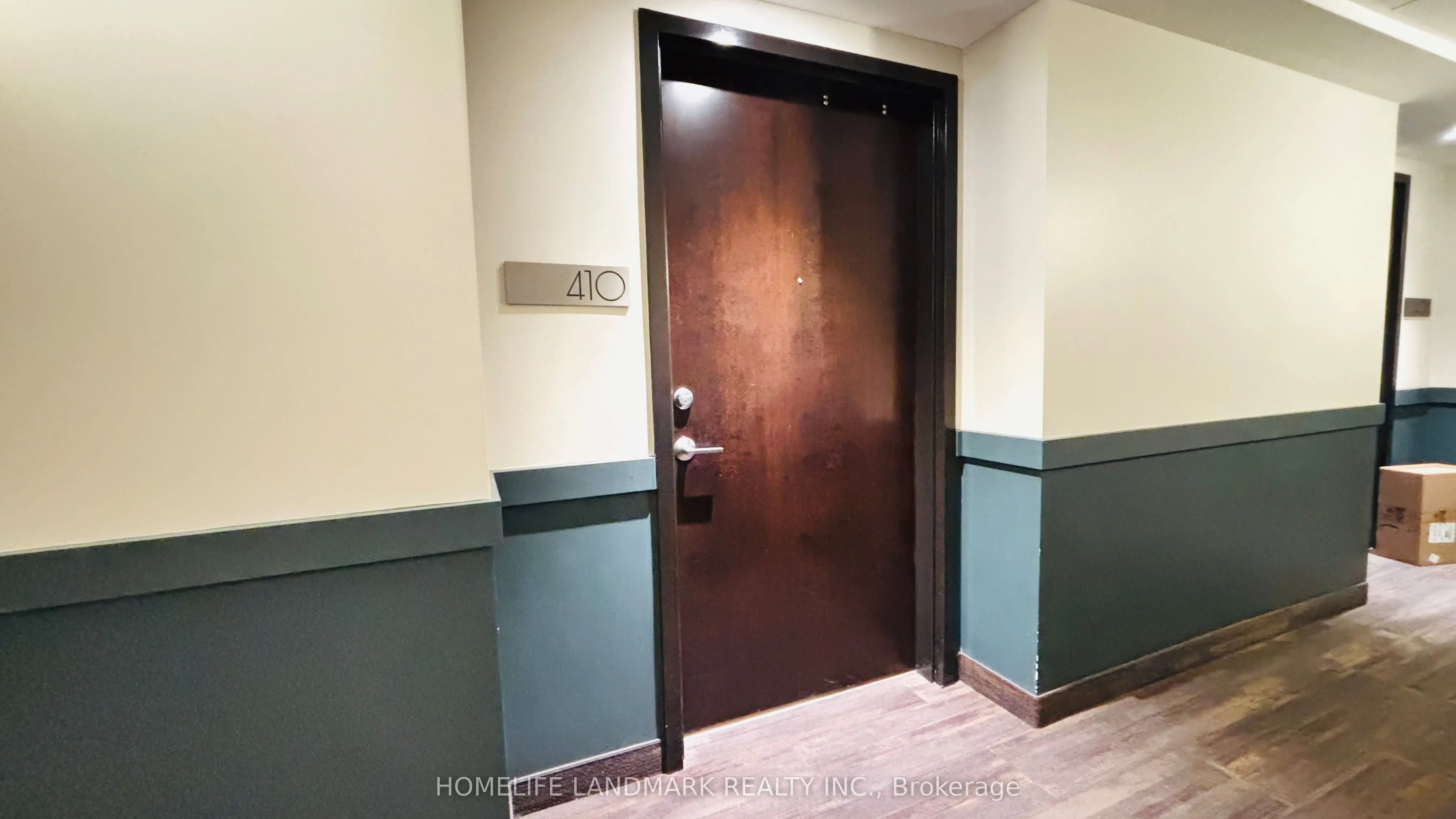 778 Laurelwood Drive, #410