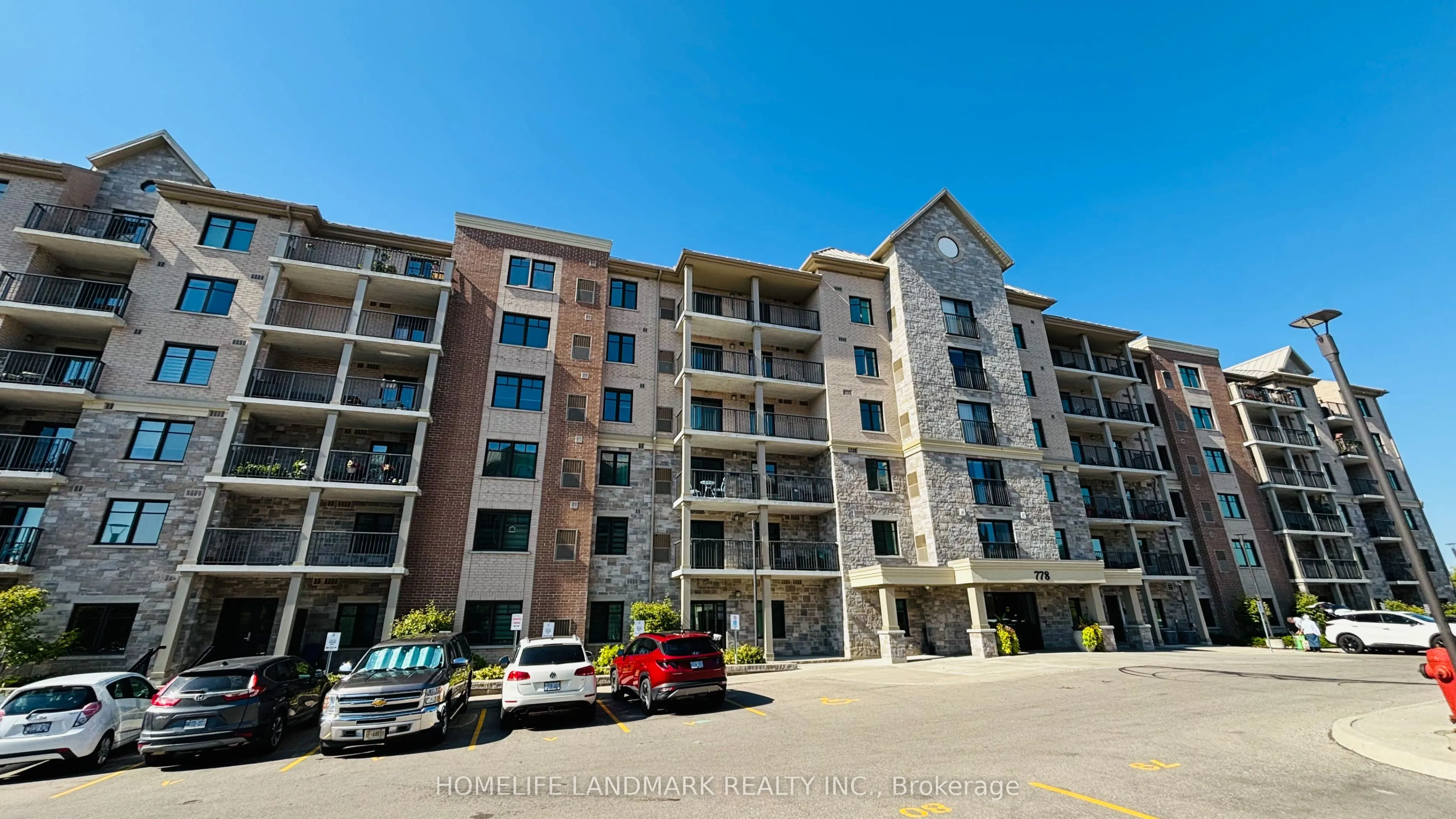 778 Laurelwood Drive, #410