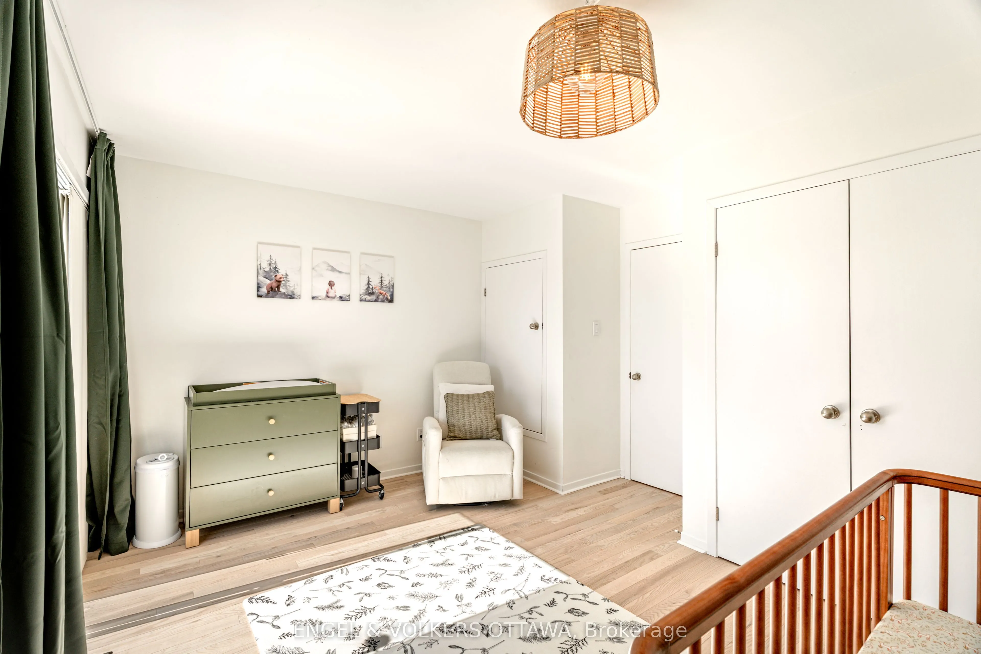 4 Sherbrooke Avenue, #2